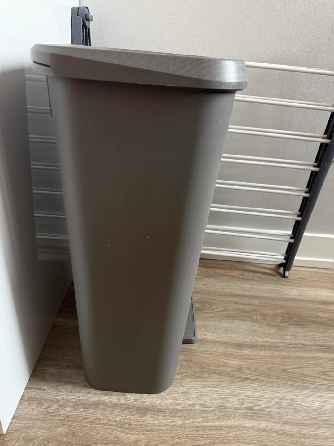 Knockla Step/ Pedal Bin 50L- Grey- Brand New - photo 2