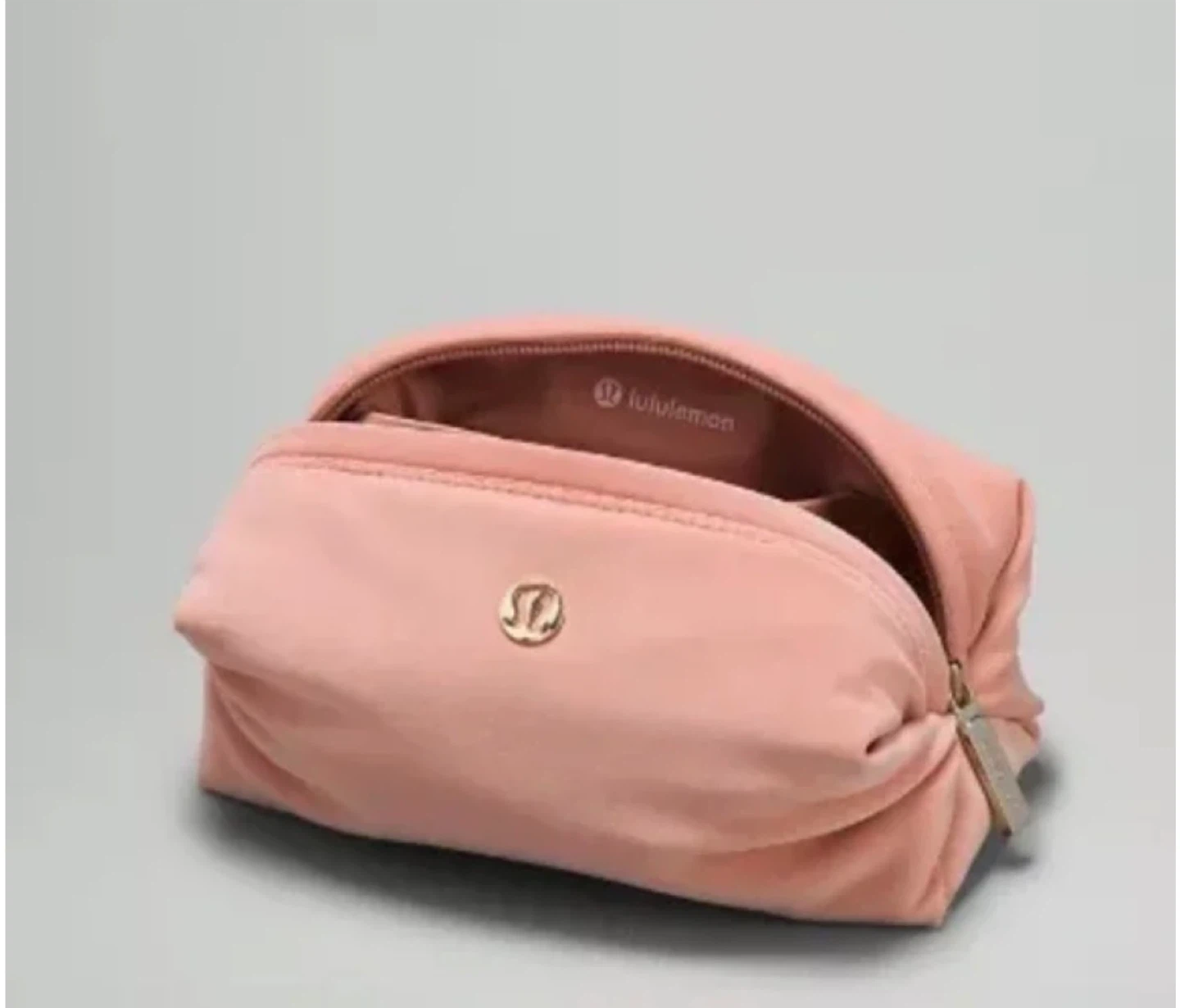Lululemon Pink Cosmetic Pouch - photo 4