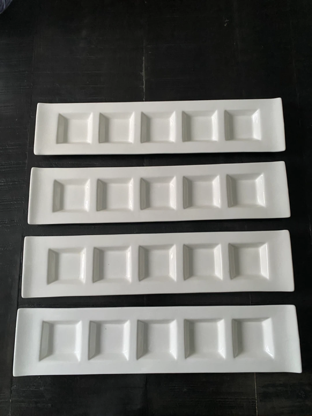 White Ceramic Appetizer Serving Dishes (Set Of 4) ***
