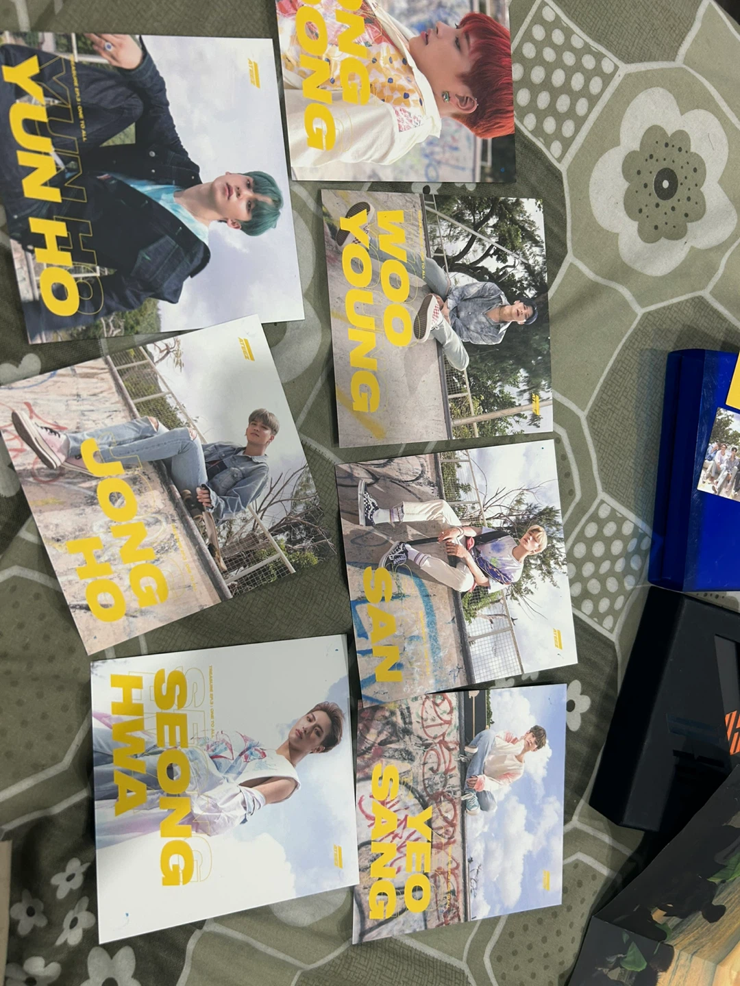 ATEEZ Album + Photocards - photo 5