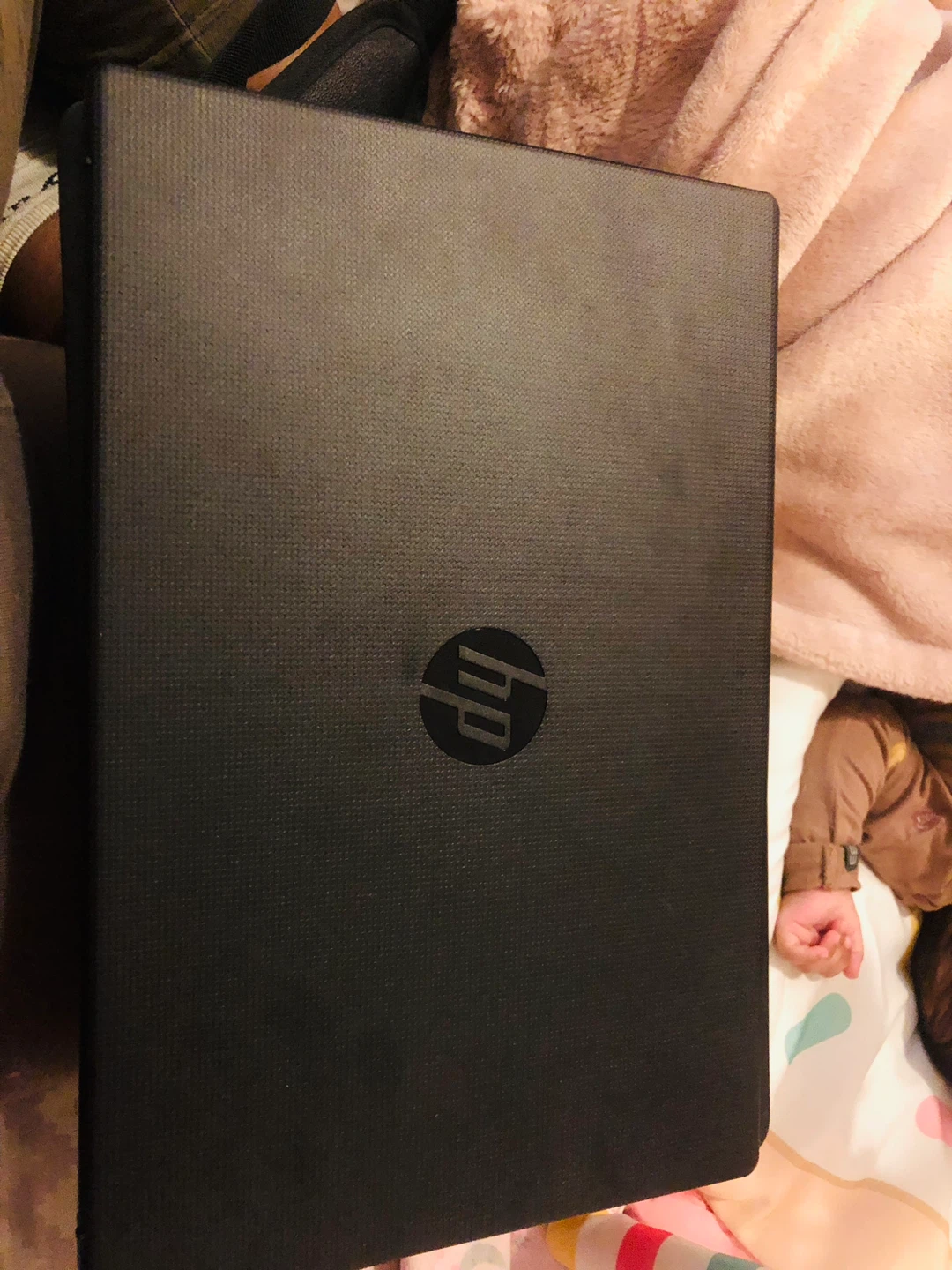 Hp laptop - photo 2