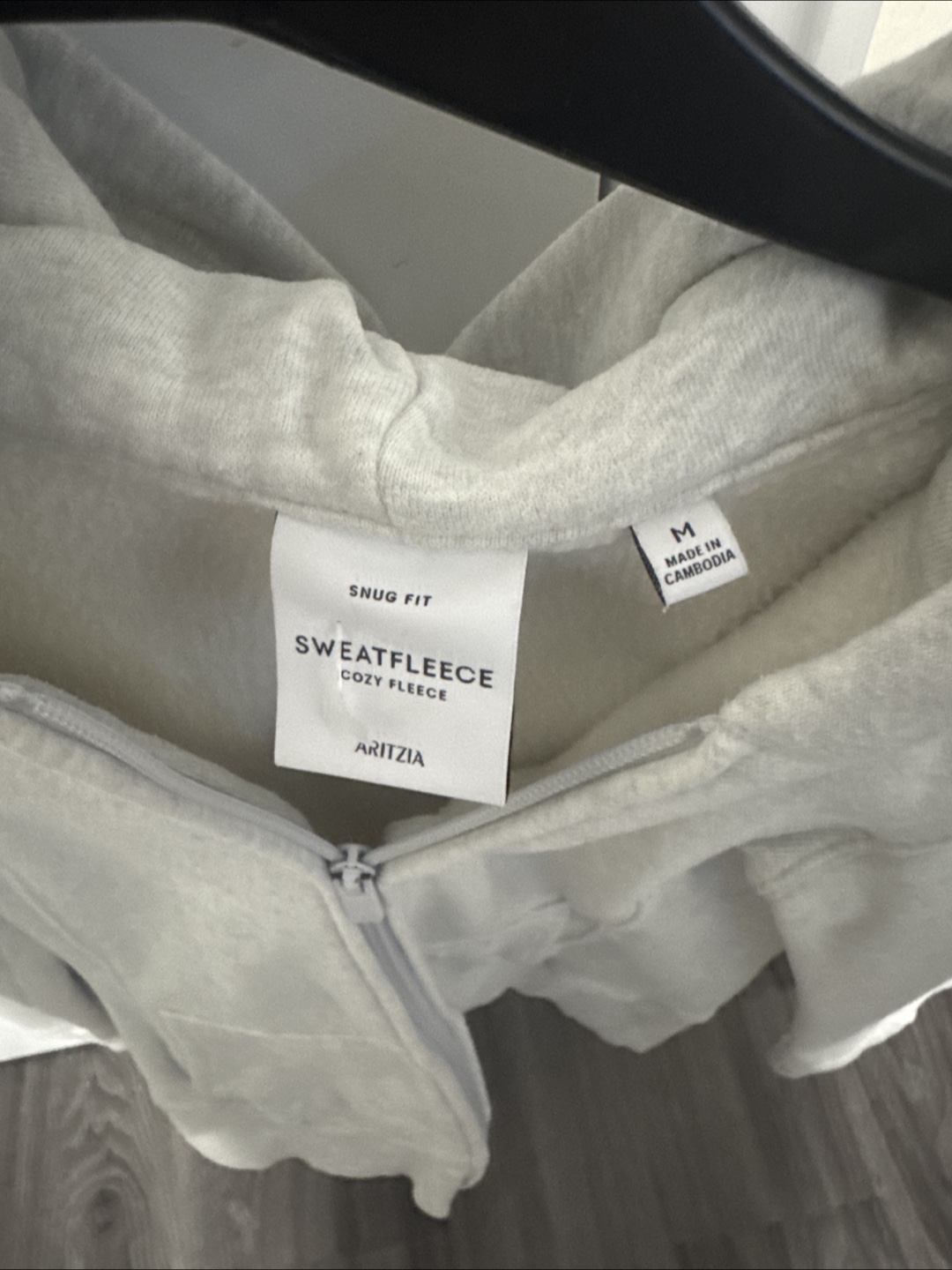 Aritzia Sweatfleece Cozy Fleece Zip Hoodie - M - photo 2