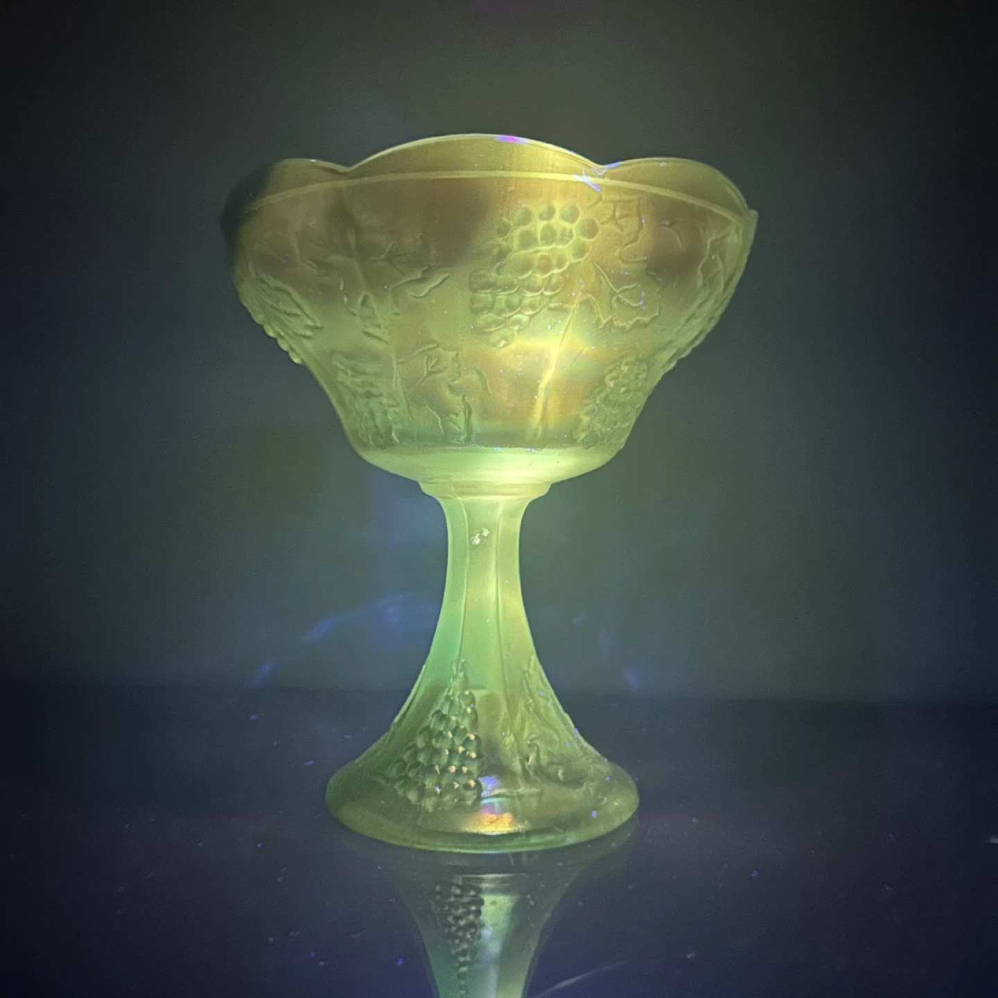 Antique Uranium Carnival Glass Grapevine Compote 7.75 - photo 5