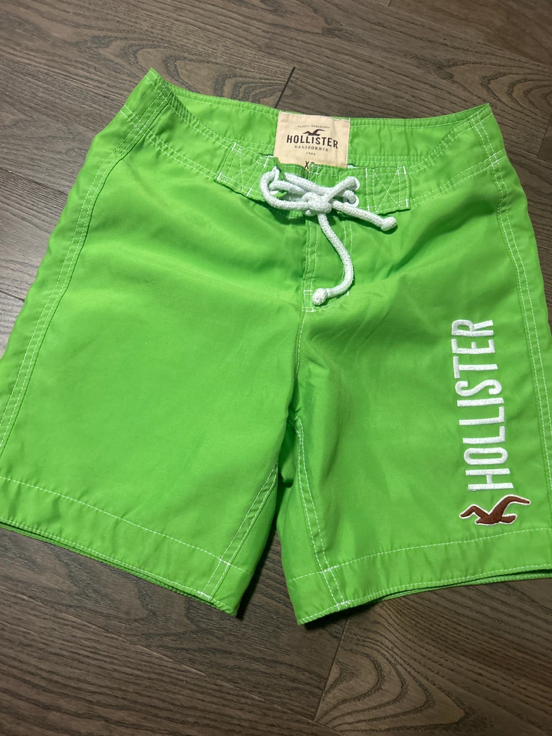 Men’s XS board shorts 🥕