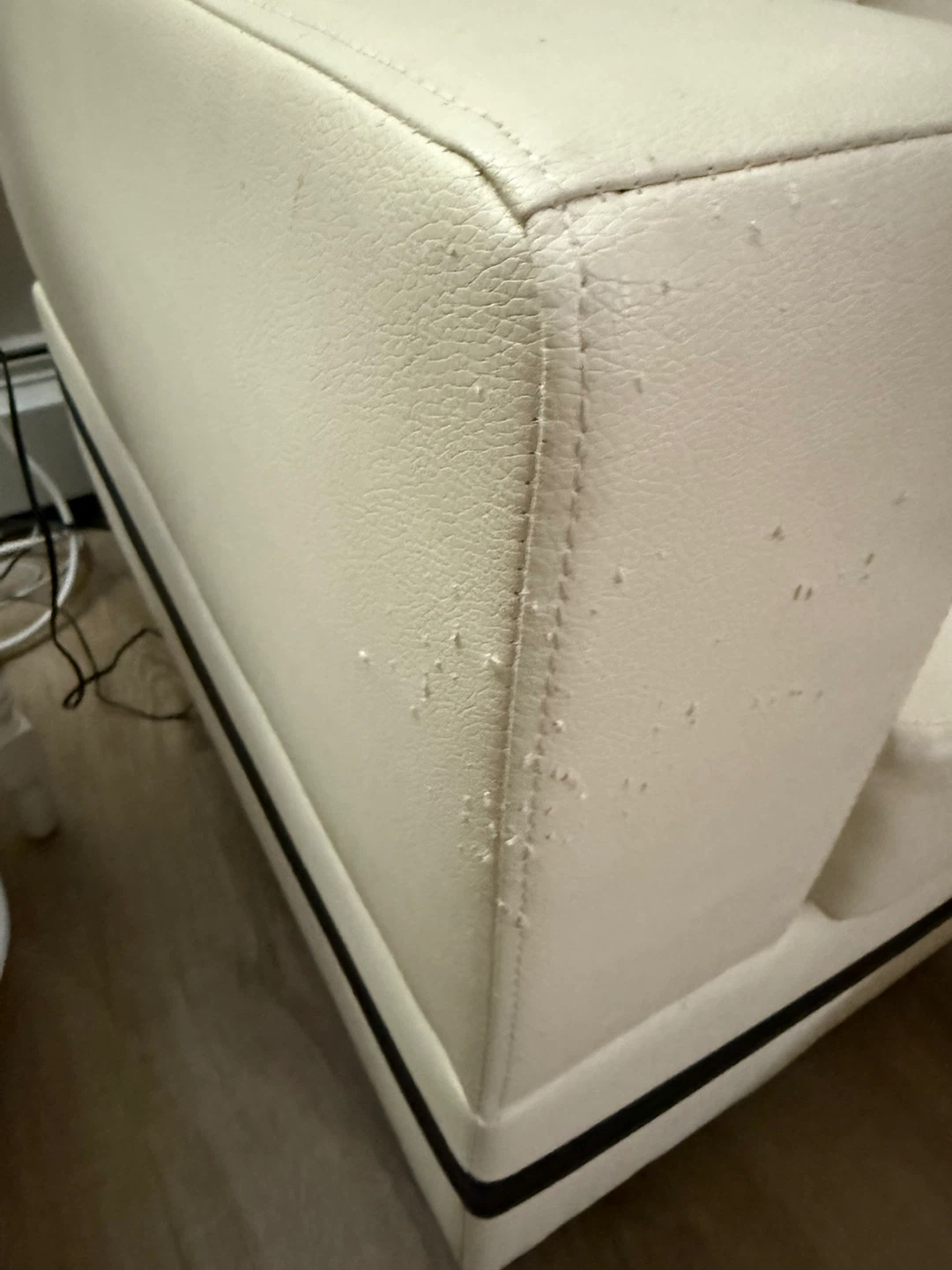 White Leather Sectional Sofa - photo 4