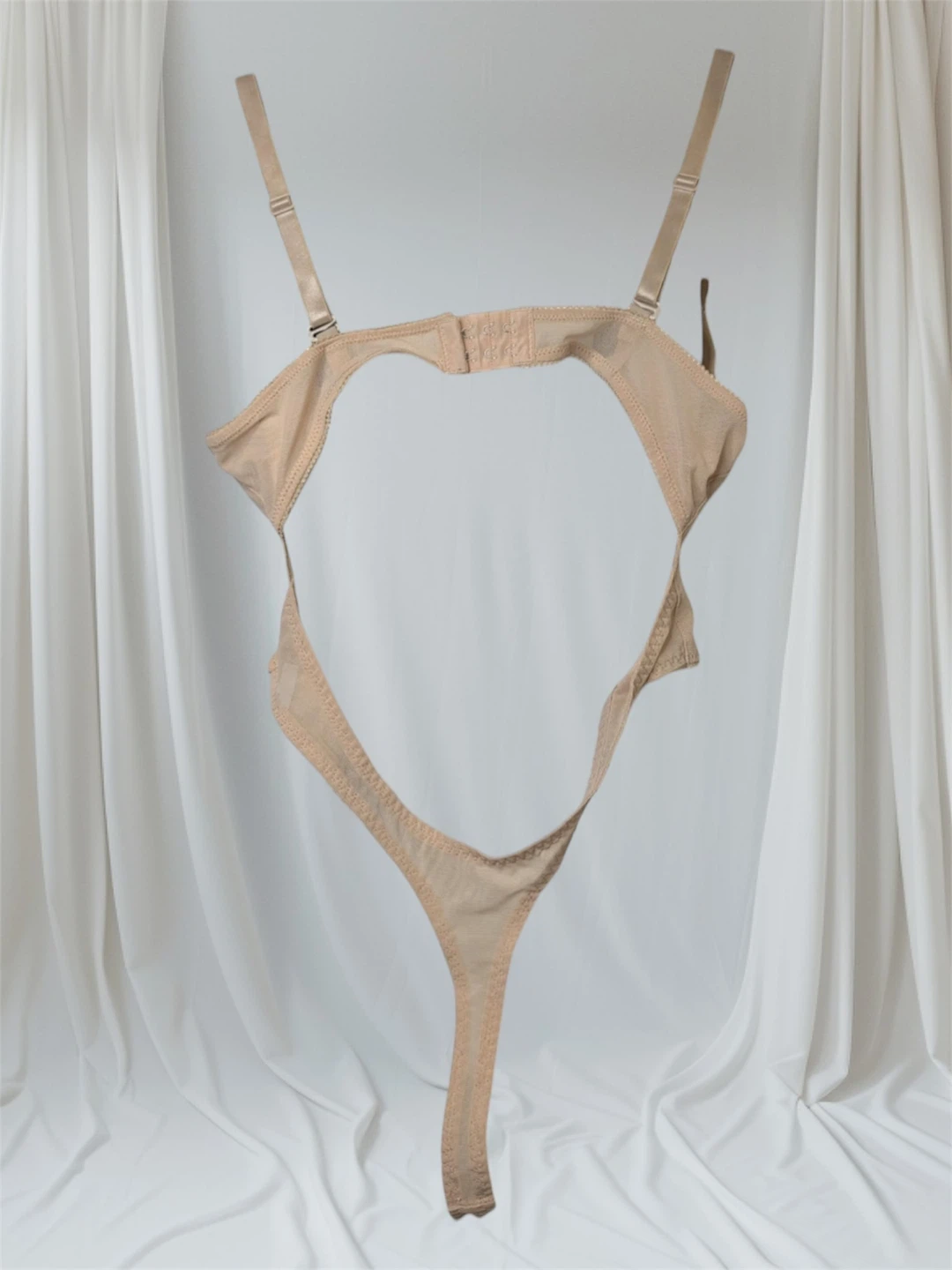 NEW! Women’s Lace Bodysuit / Shapewear – Nude / Beige- Size M&L - photo 2