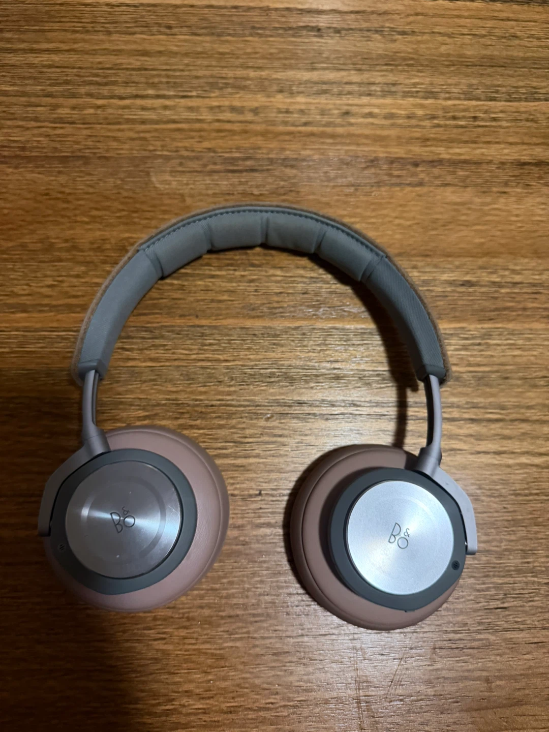 Bang & Olufsen Beoplay H4 2nd Gen Headphones