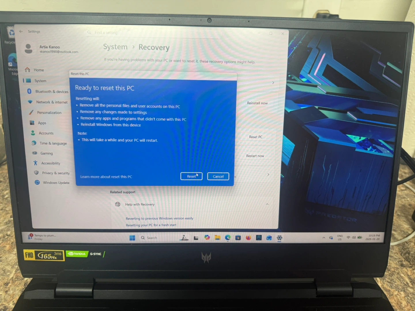 Acer Predator Helios 300 Gaming Laptop - photo 5