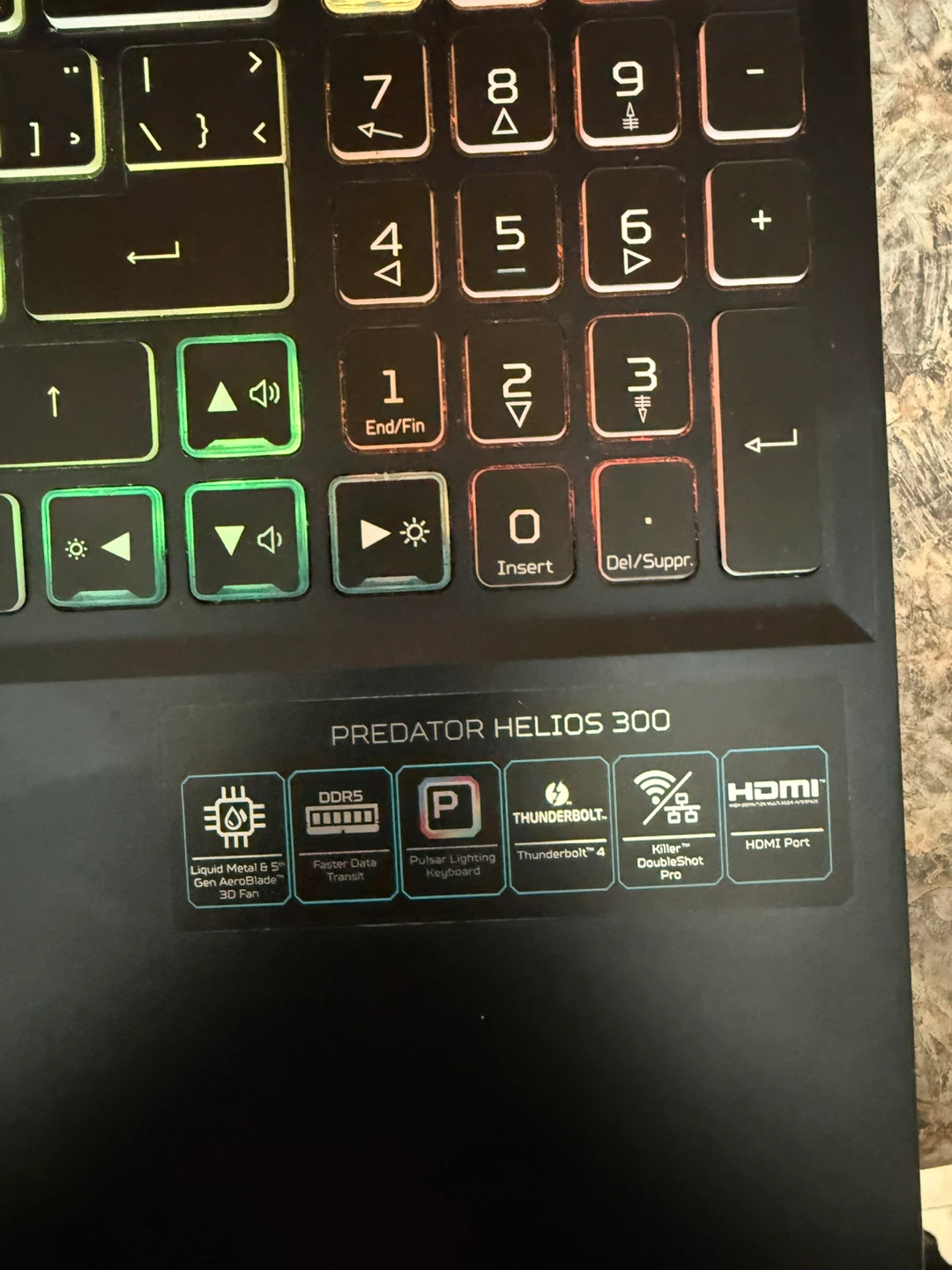 Acer Predator Helios 300 Gaming Laptop - photo 3