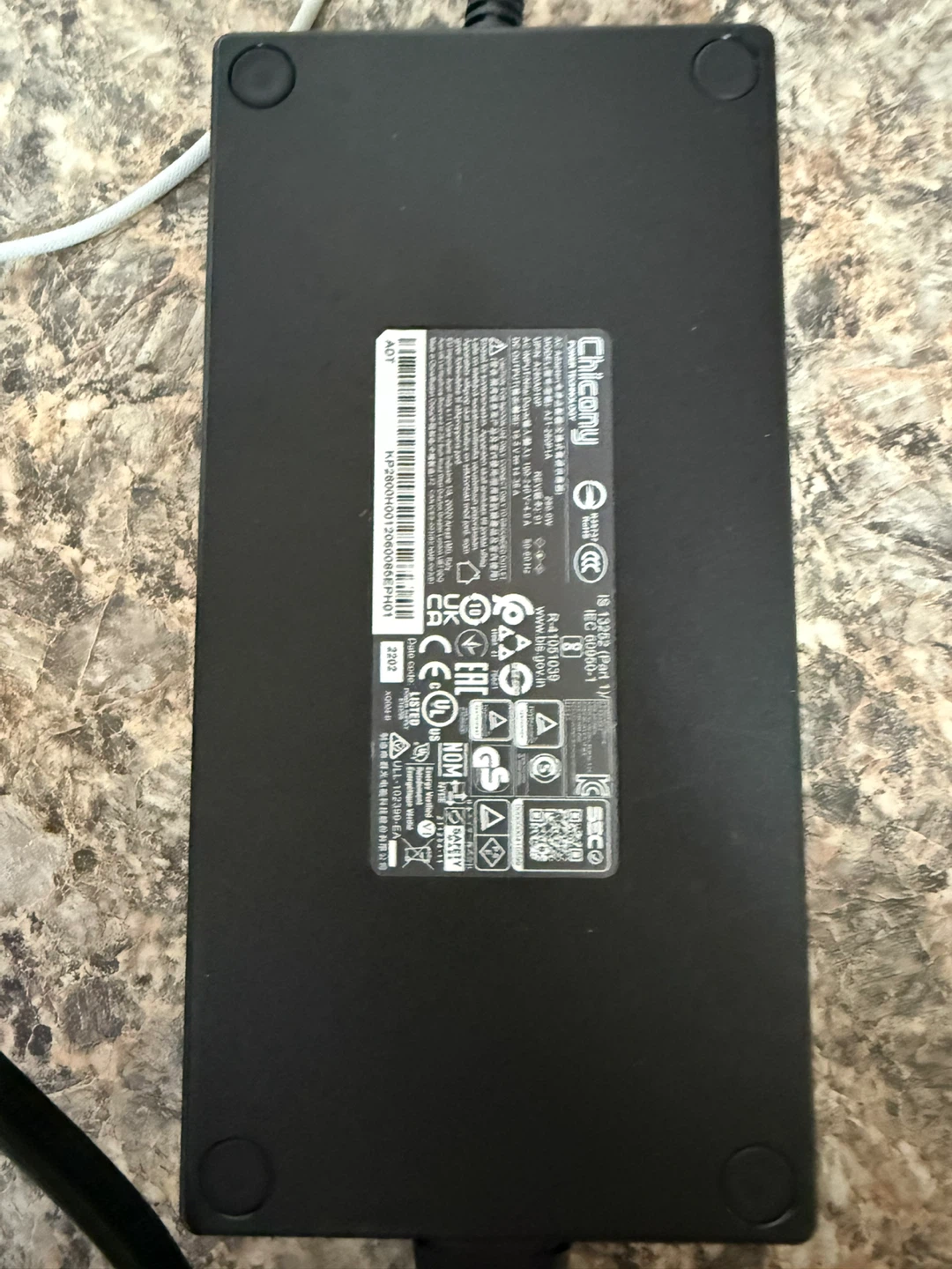 Acer Predator Helios 300 Gaming Laptop - photo 4