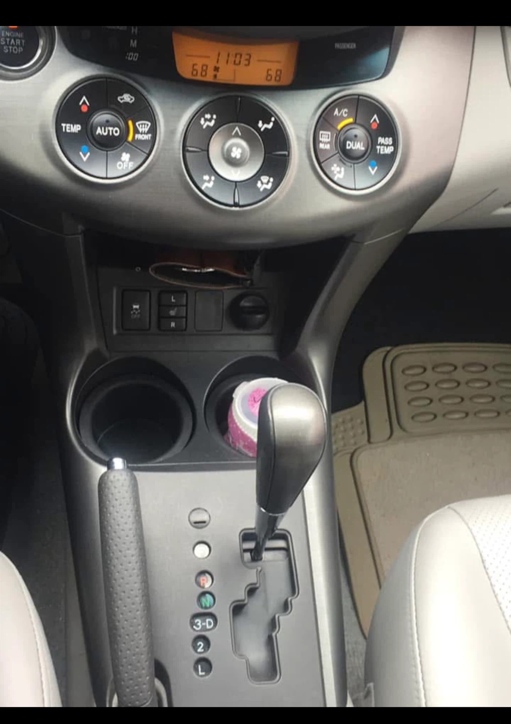 Toyota RAV4 Limited - Black SUV - photo 5
