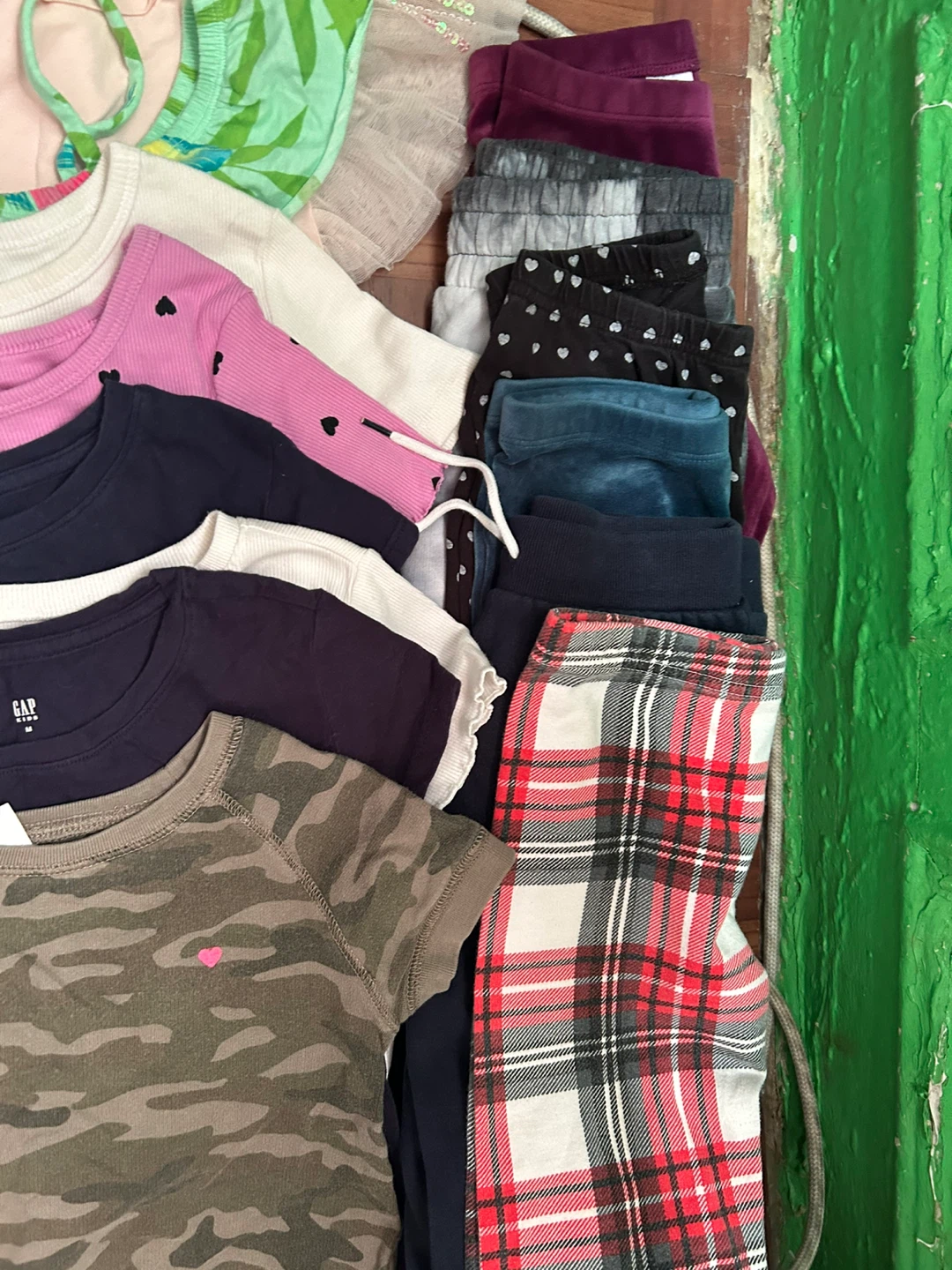 6T girls clothes bundle 24 pieces 🥕 - photo 4