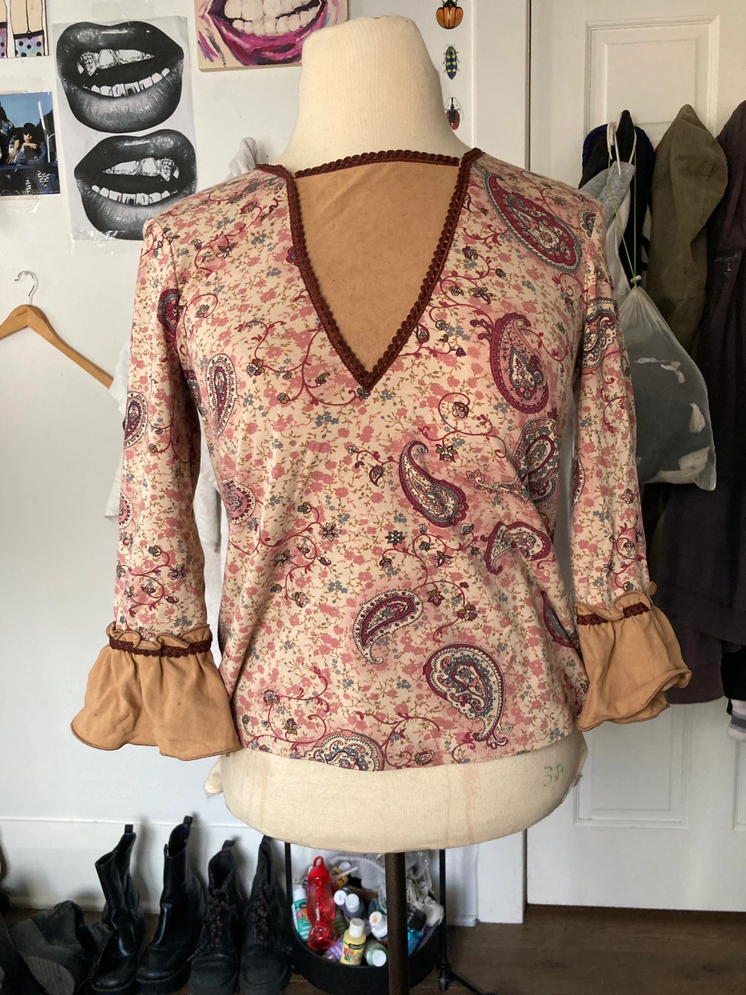 Floral Paisley Print Top - Size Medium