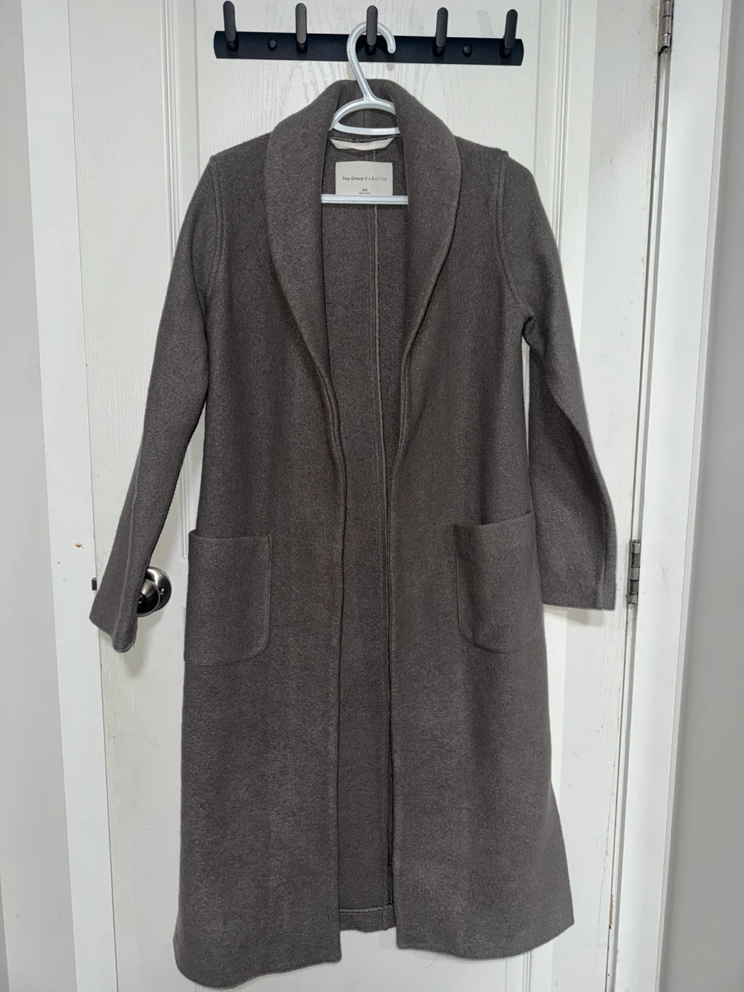Aritzia Babaton 2XS Grey Wool Coat - photo 2