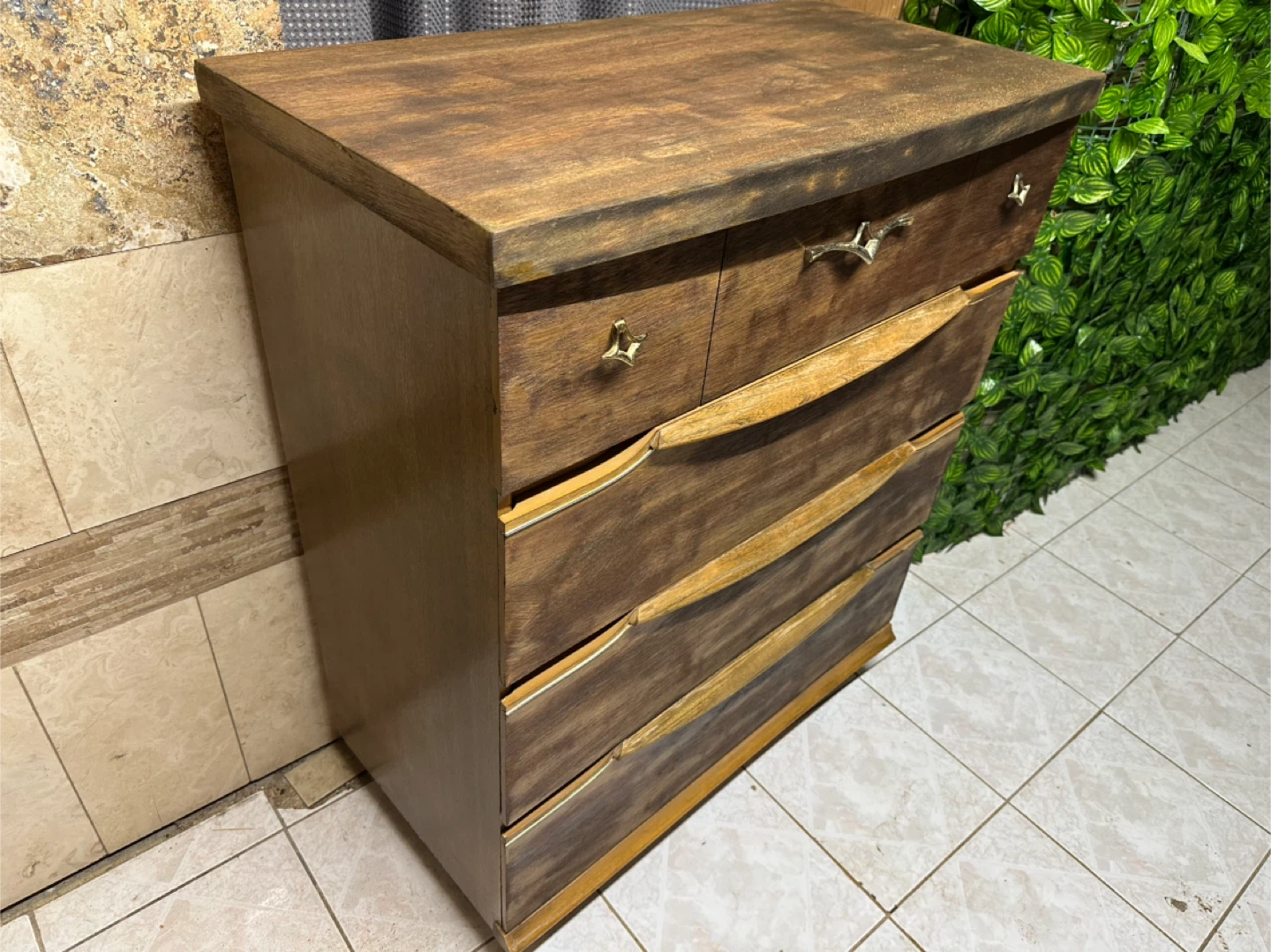 Solid Wooden Dresser with 4 Frawers - photo 2