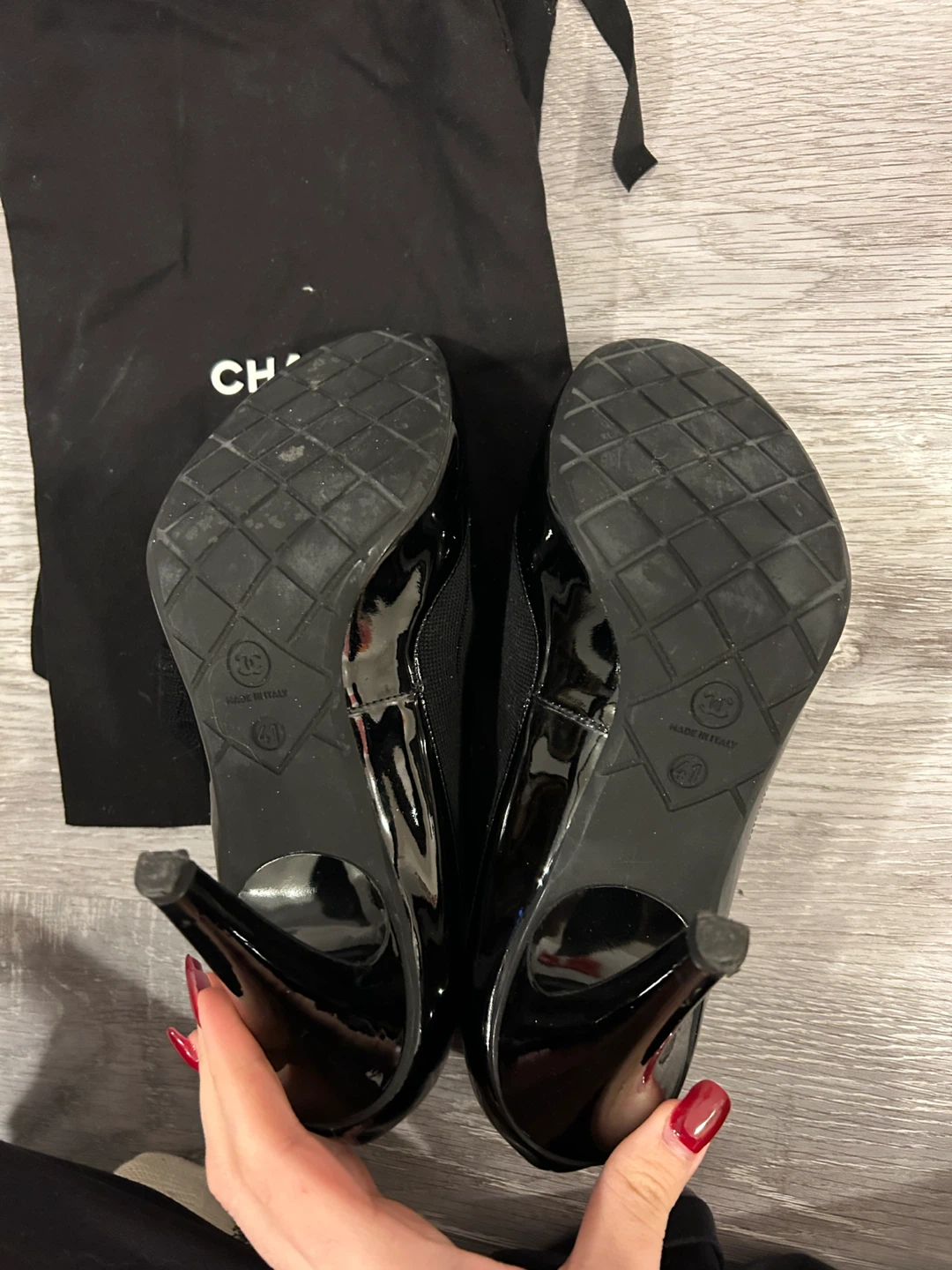 Chanel Black Heels Size 41 - photo 3