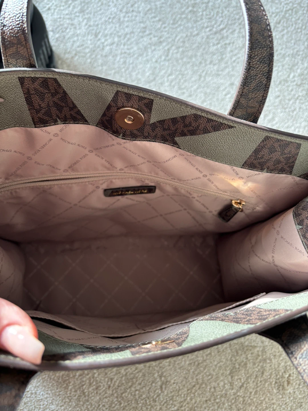 Michael Kors Tote Bag - photo 3