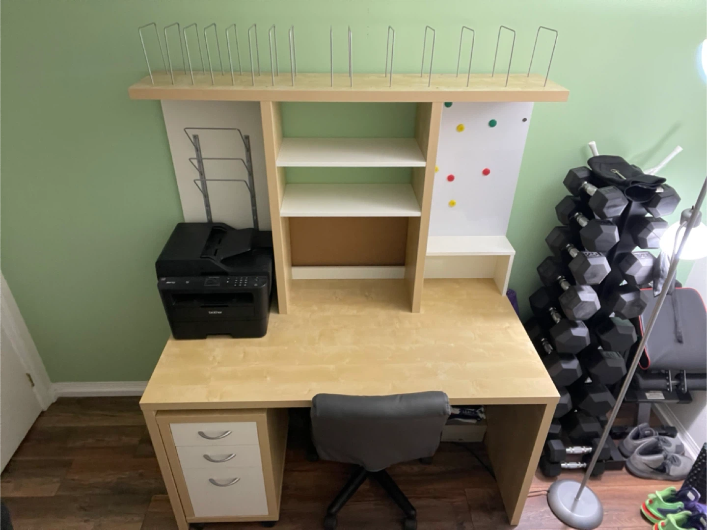Light wood desk with Hutch and Storage - photo 2