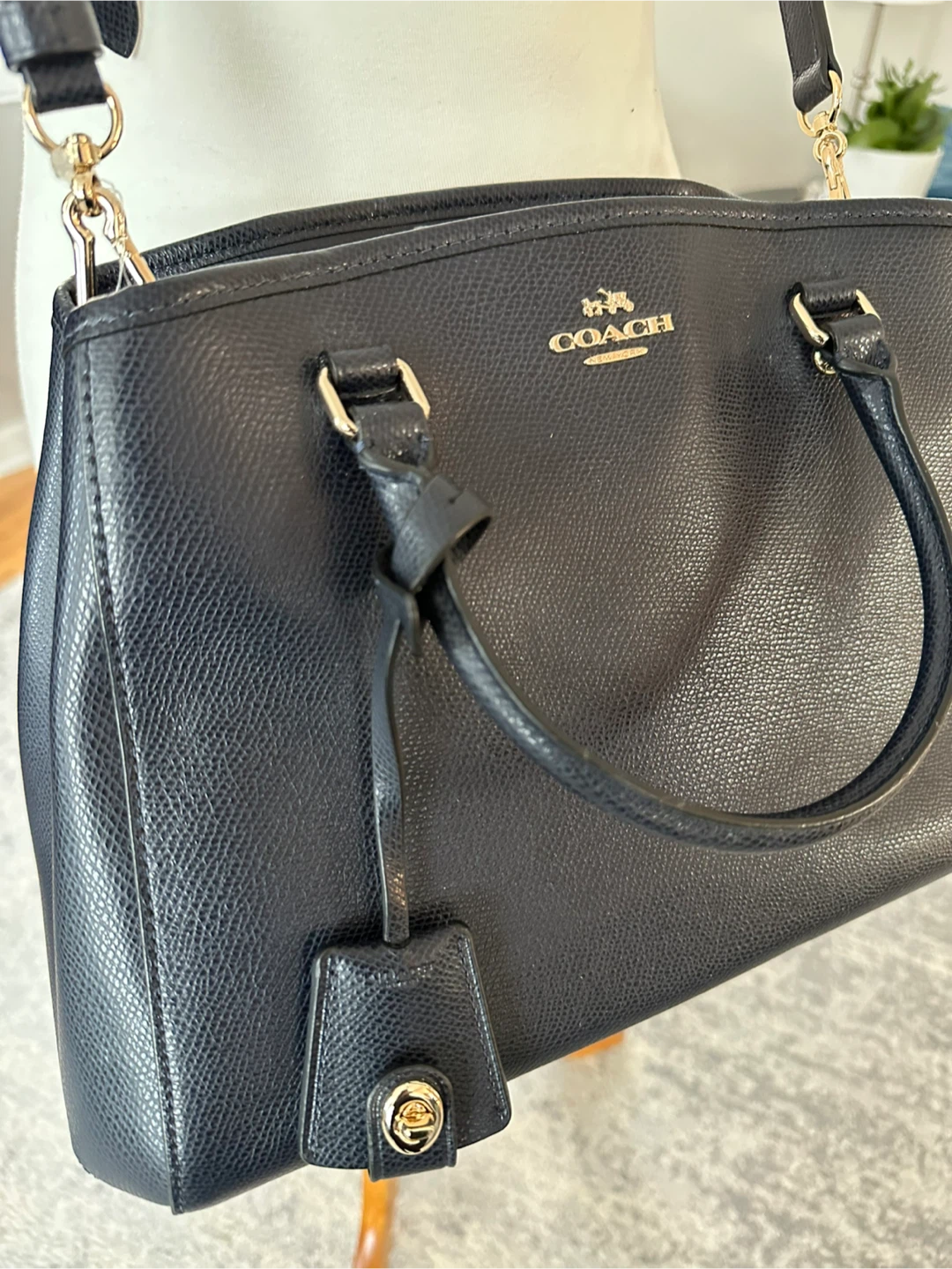 Coach Navy Blue Leather Satchel 🥕 - photo 3