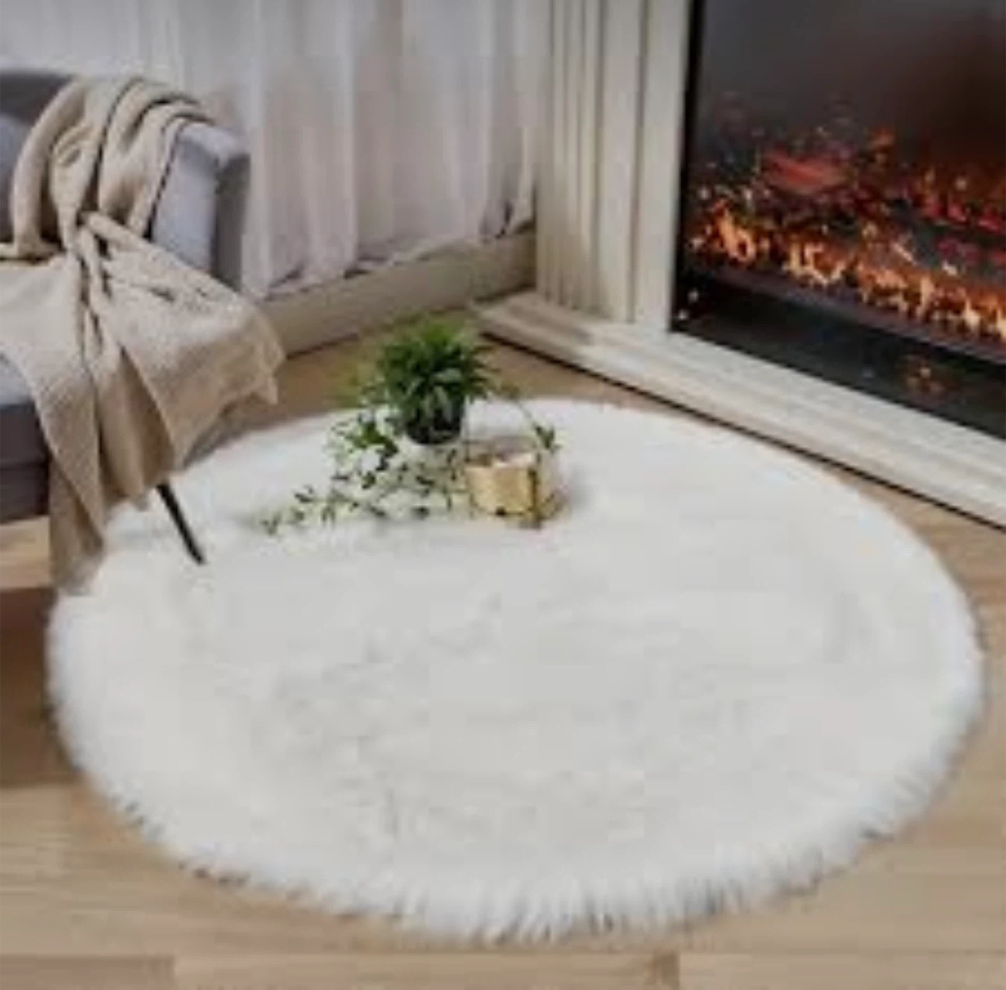 White Fluffy Round Rug 6 round