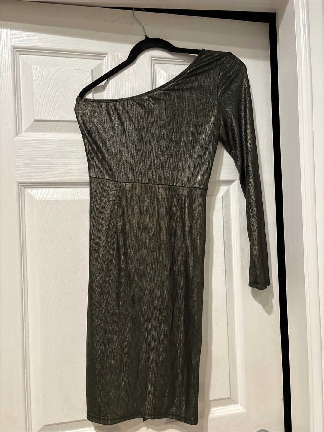 One-Shoulder Metallic Party Dress - photo 3