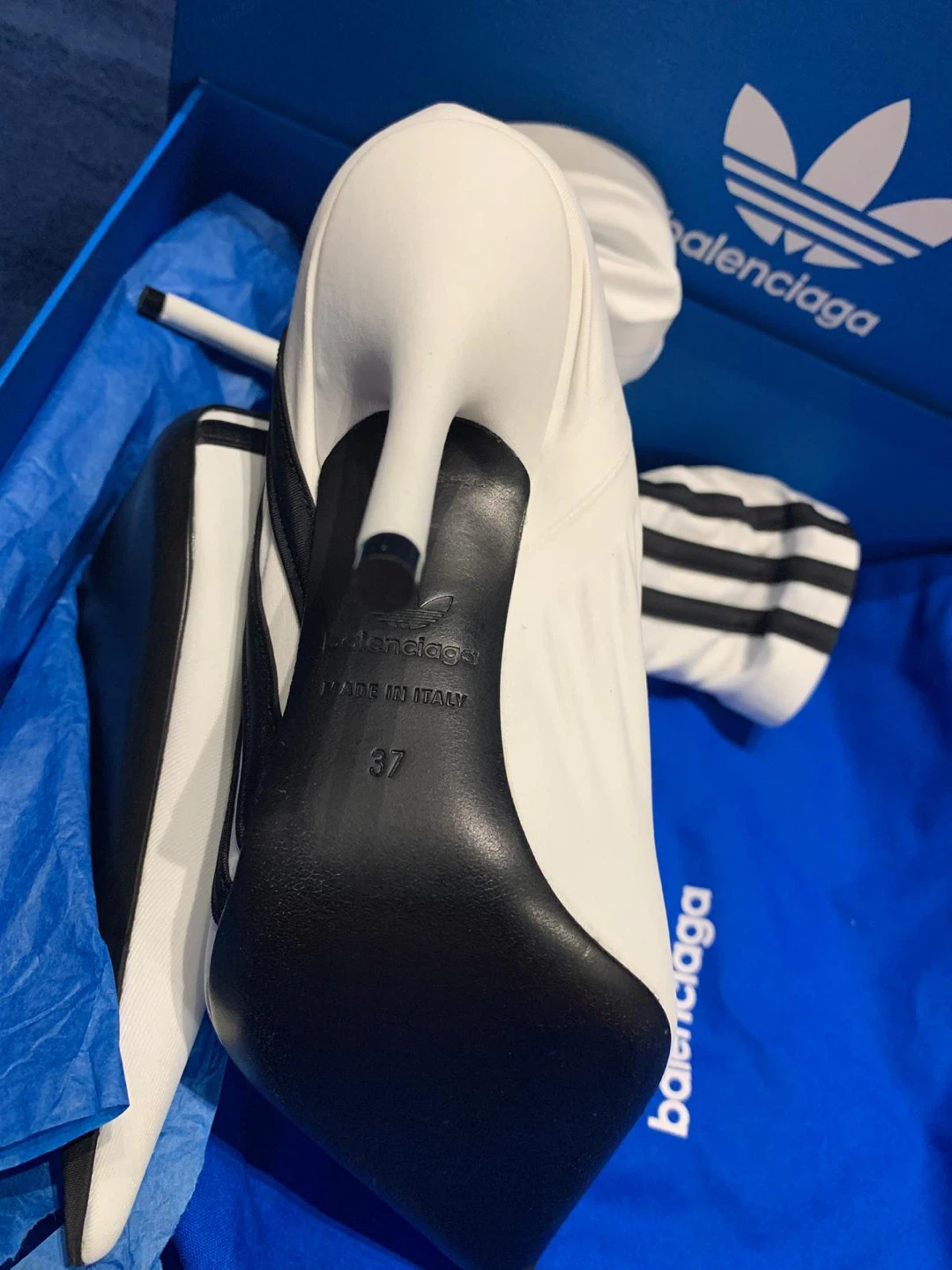 Adidas x Balenciaga White Heeled Ankle Boots - Size 37 - photo 5