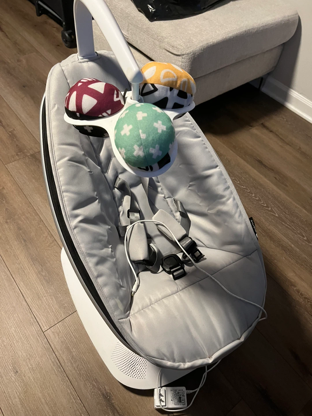 Mamaroo Baby Swing