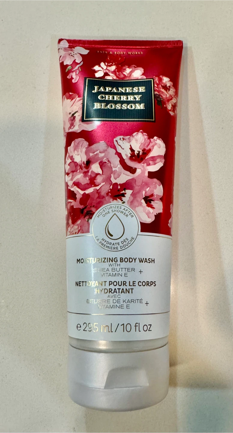 Bath & Body Works Japanese Cherry Blossom Body Wash_NWT
