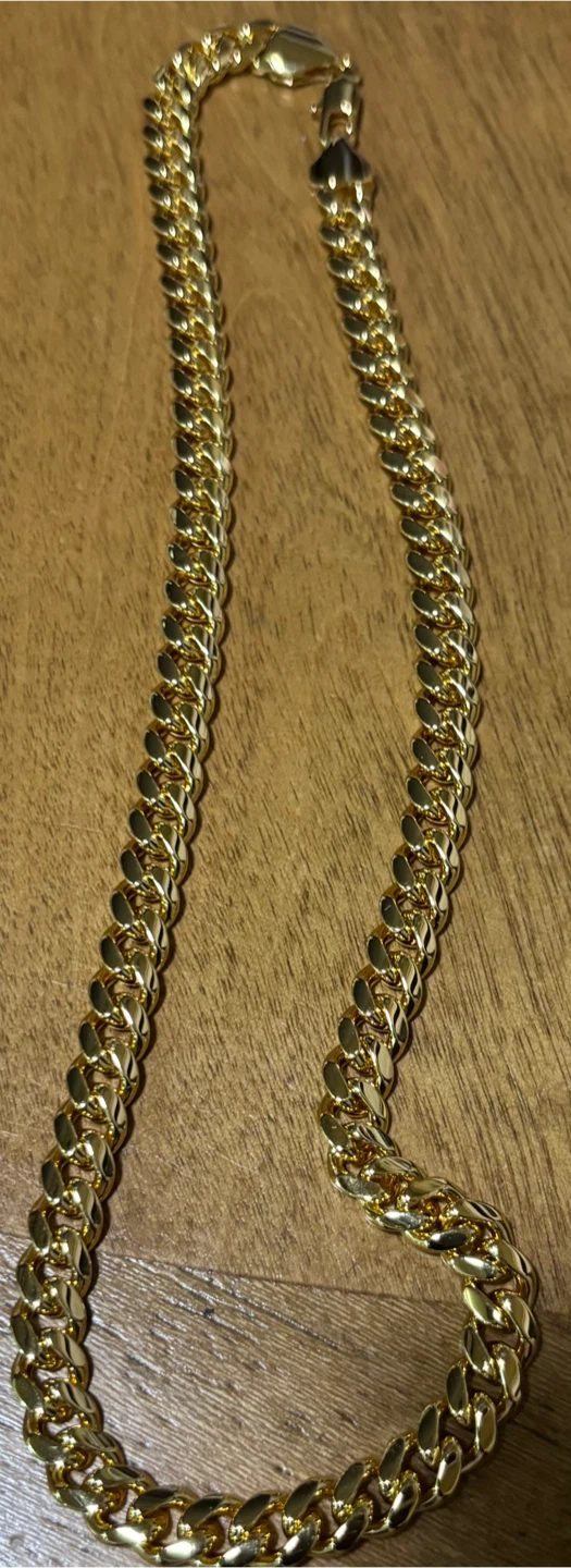 Costume Jewelry Gold Chain Necklace