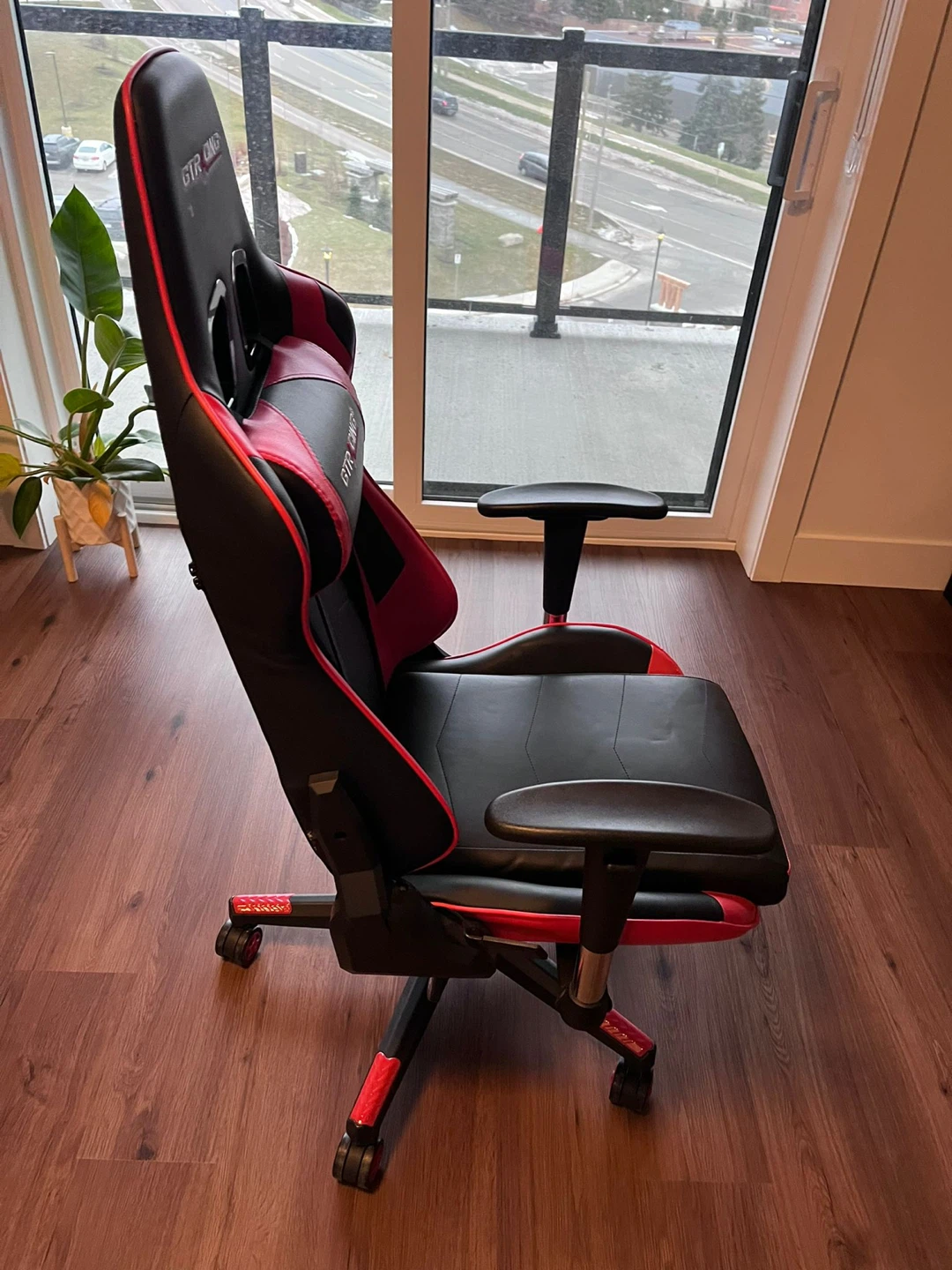 GTRACING Gaming Chair - Black & Red