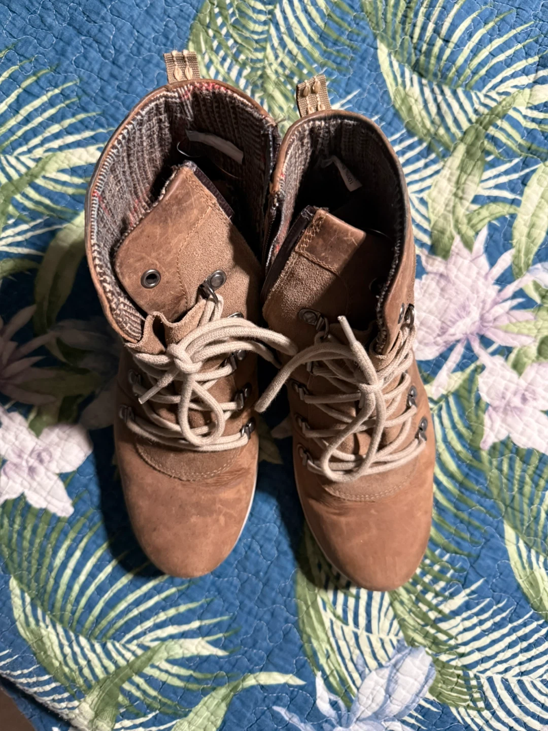 Kamik Ariello Waterproof Boots - Women's Size 9.5