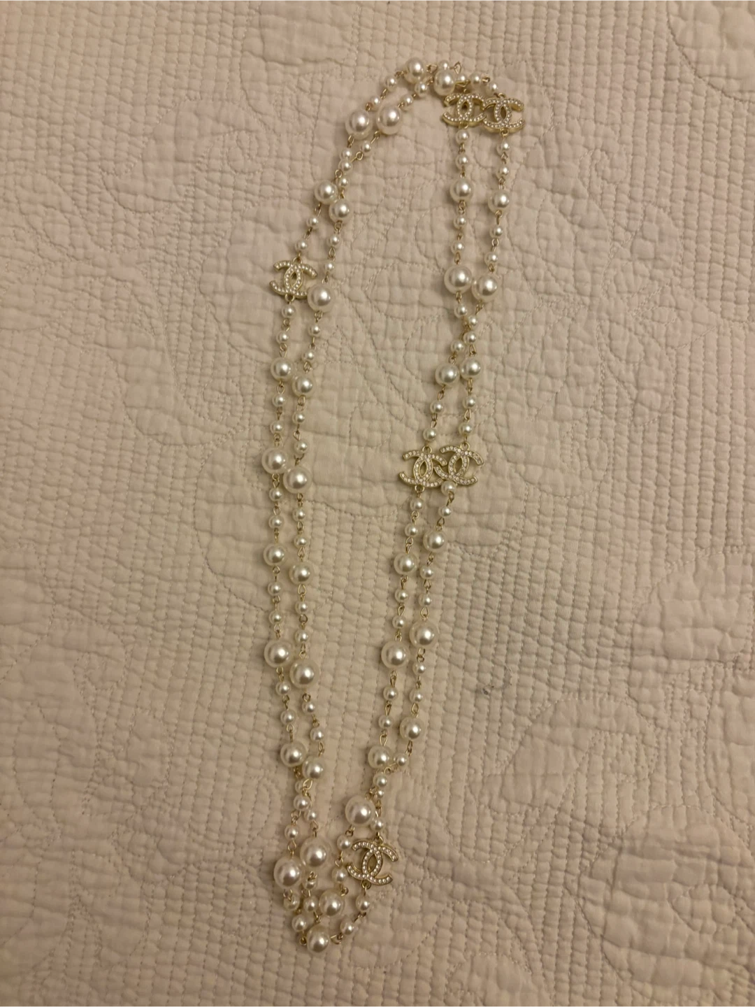 Chanel Wanna Be Faux Pearl Necklace CC necklace - photo 2