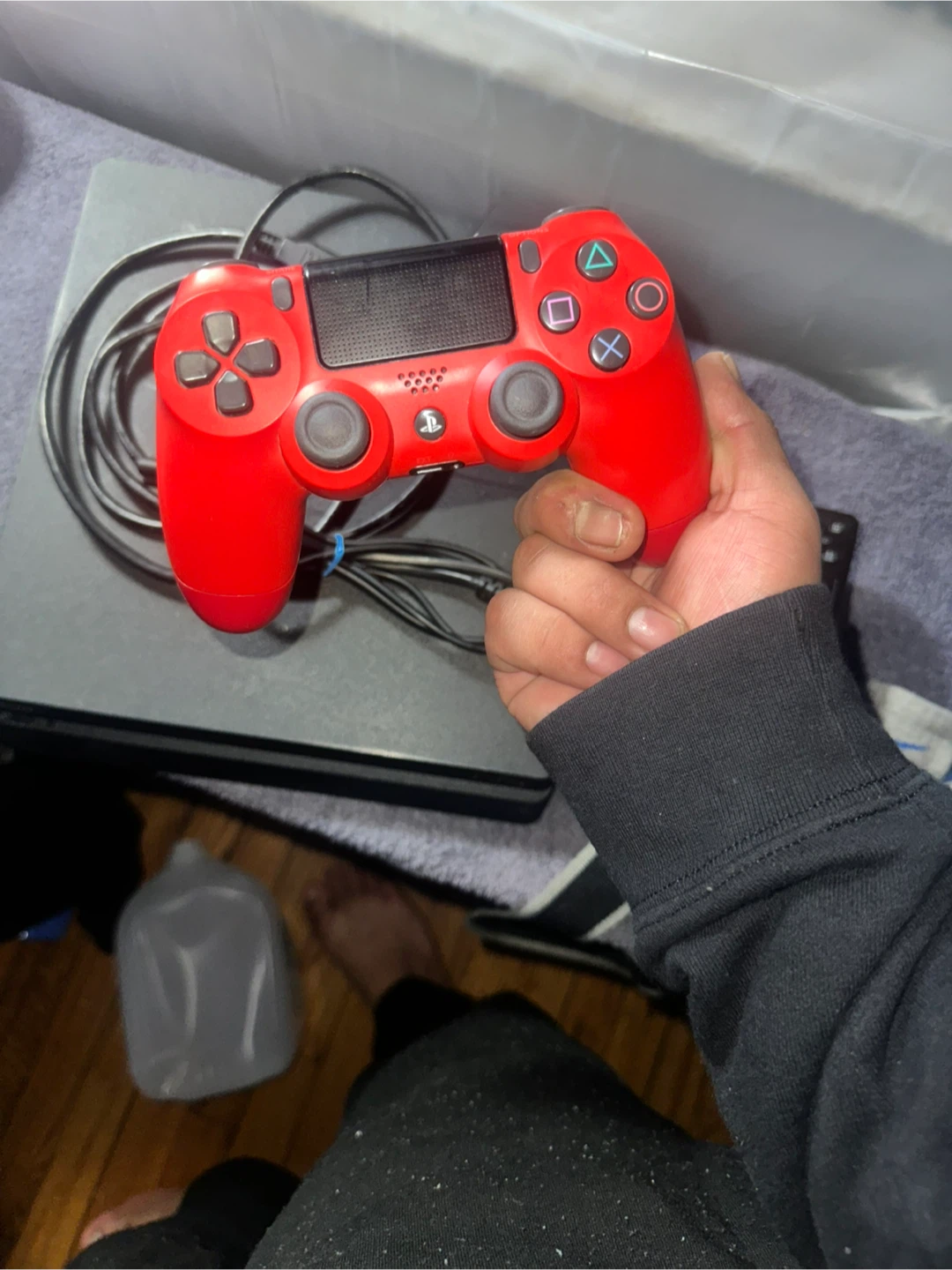 Sony PlayStation 4 with Red Controller - photo 4