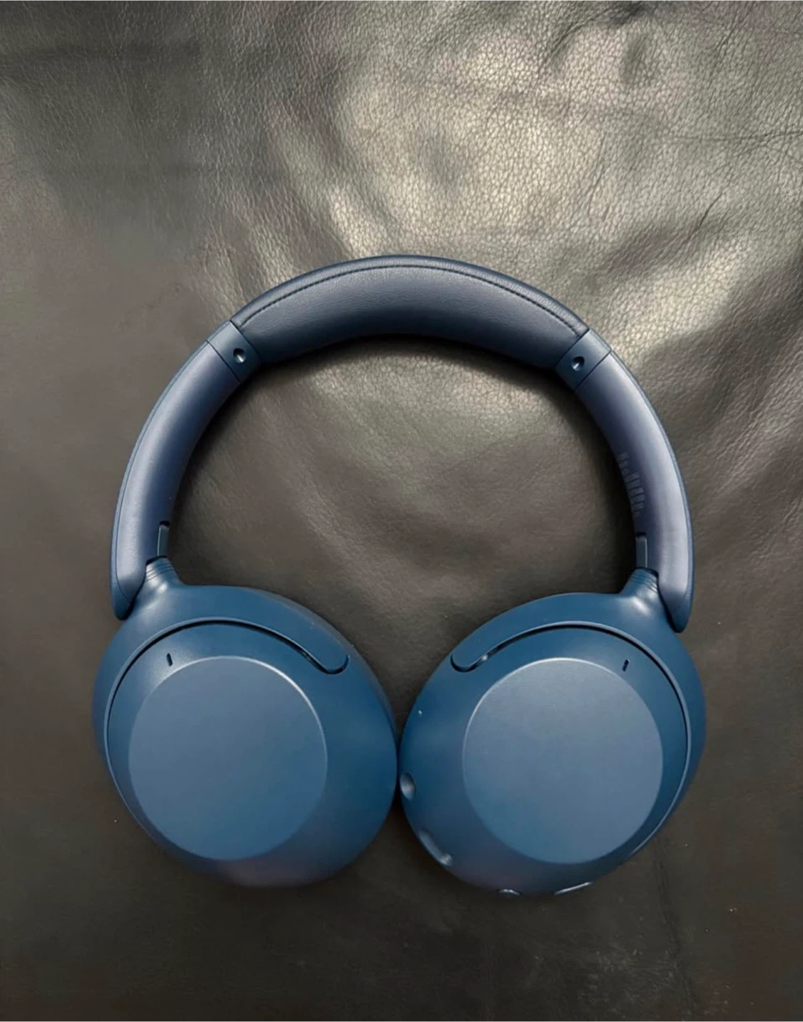 Sony ANC Headphones - photo 2