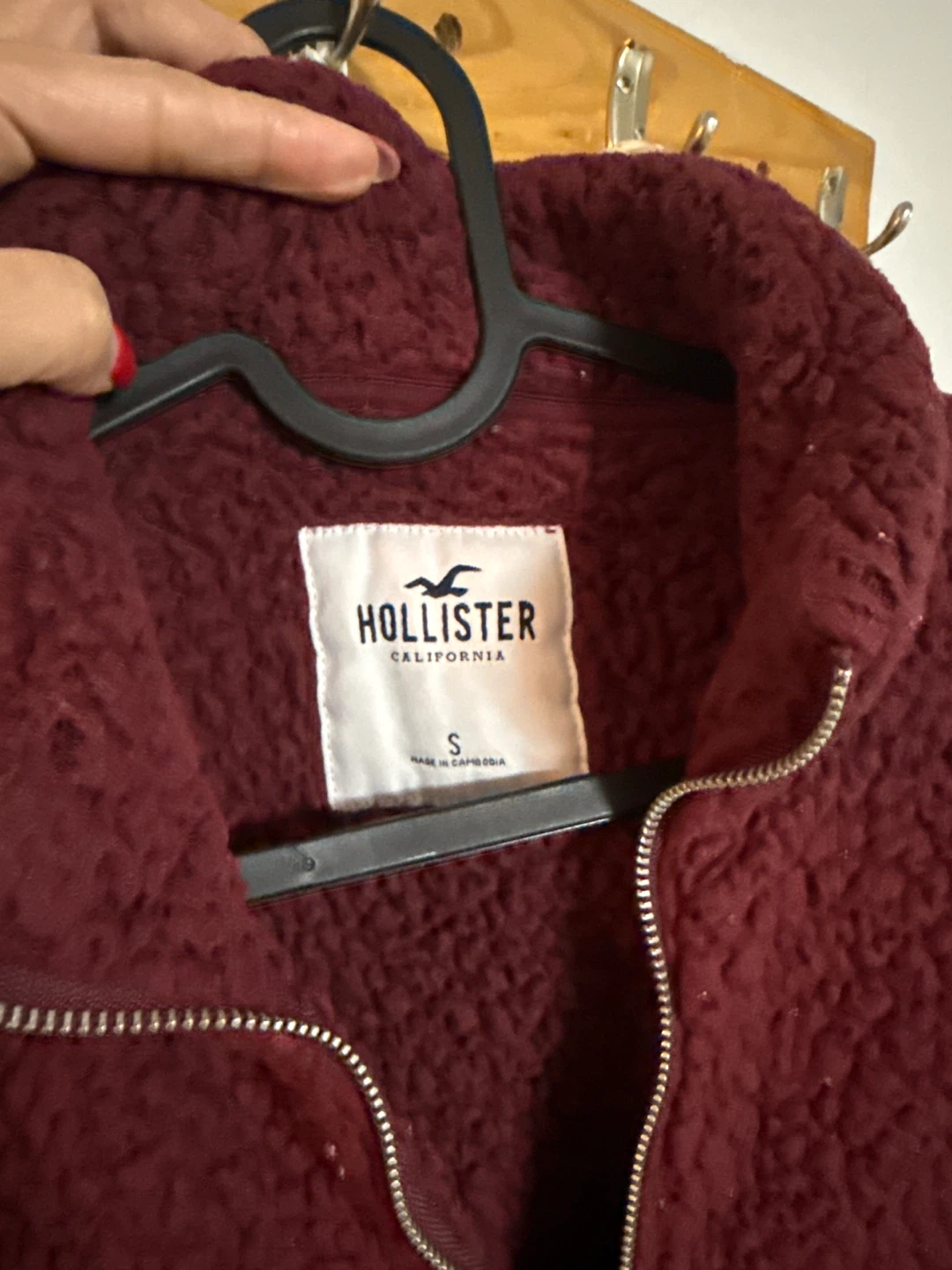 Hollister Sherpa Pullover - Size S - photo 3