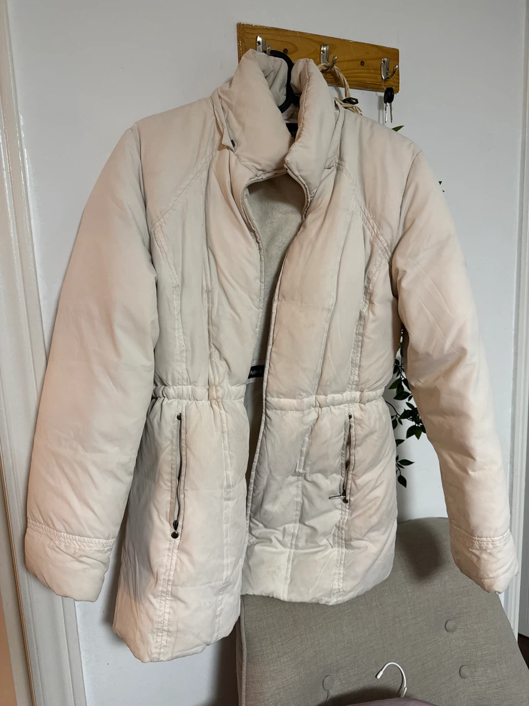Marvin Richards Beige Puffer Jacket