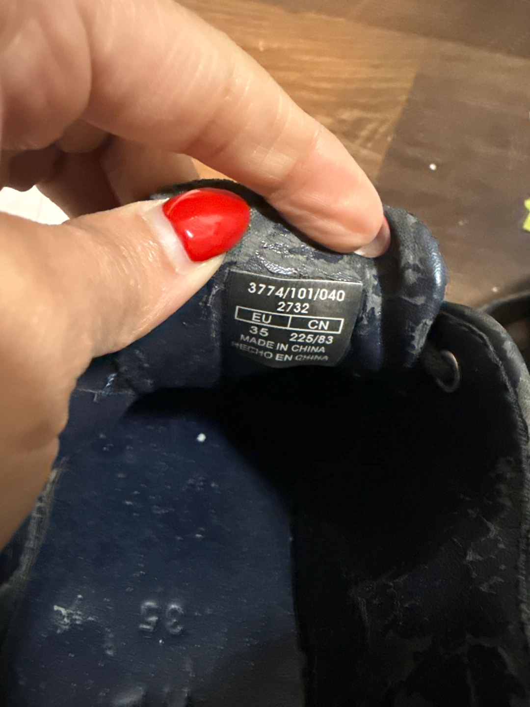 Zara Sneakers Size 5 (US) - photo 2