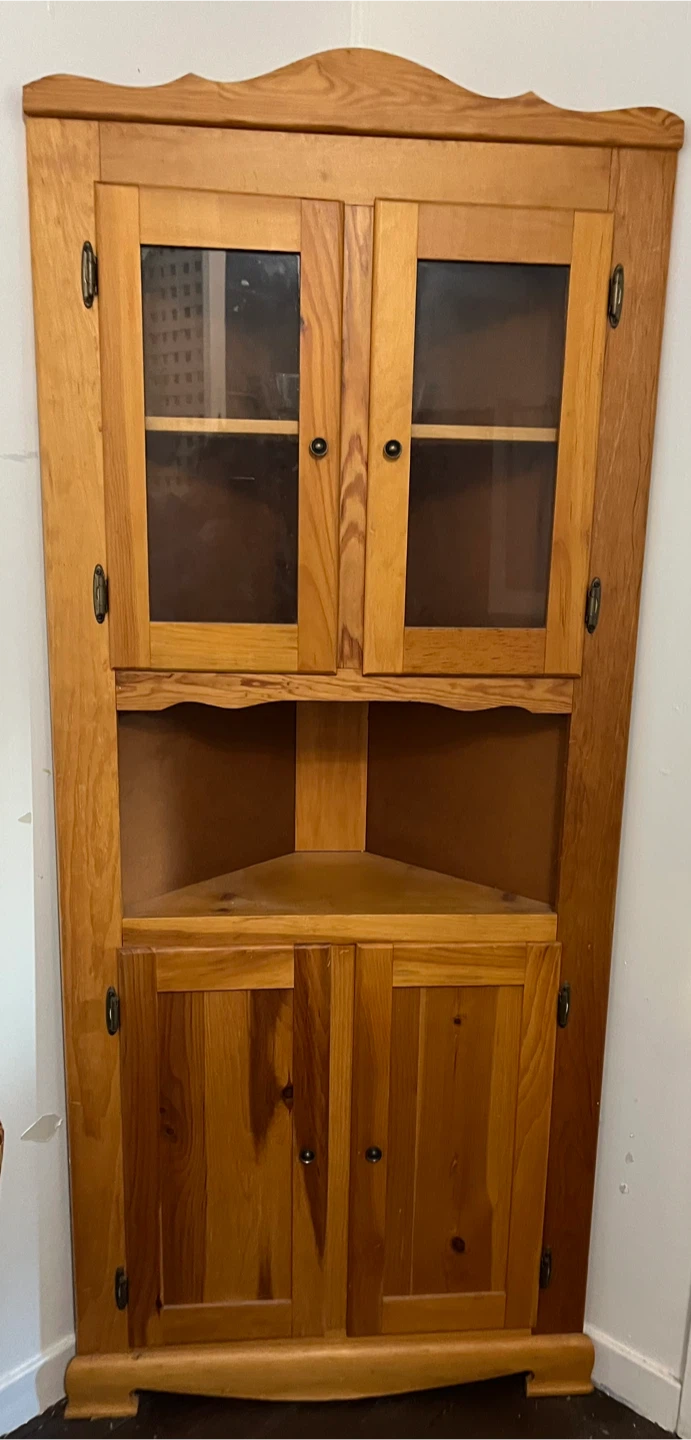 Corner china cabinet