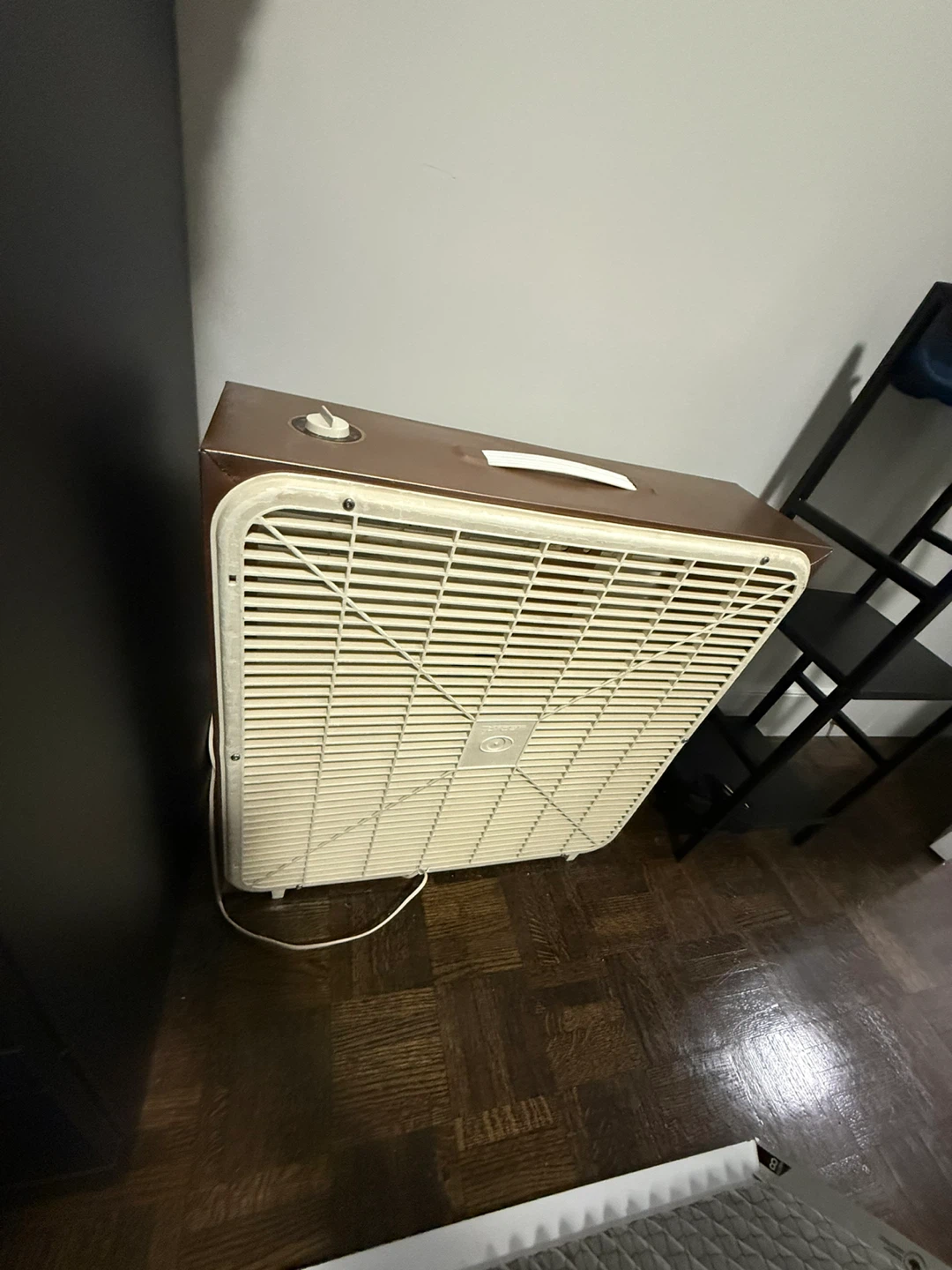 Vintage GE Box Fan - Brown - photo 2