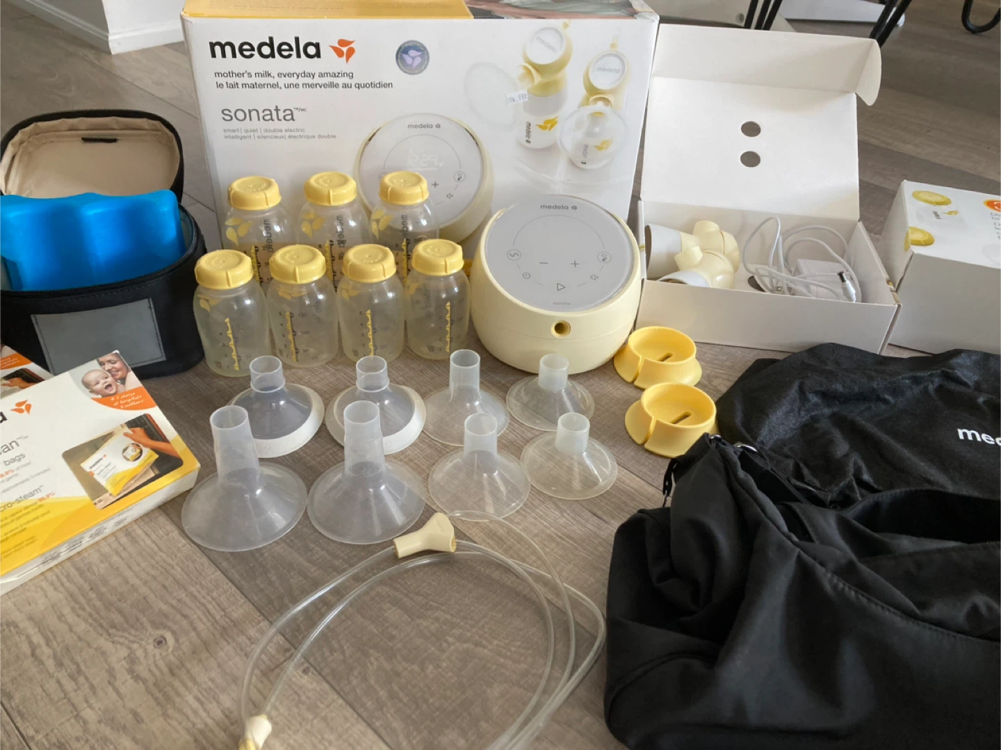 Medela Sonata Breast Pump Set
