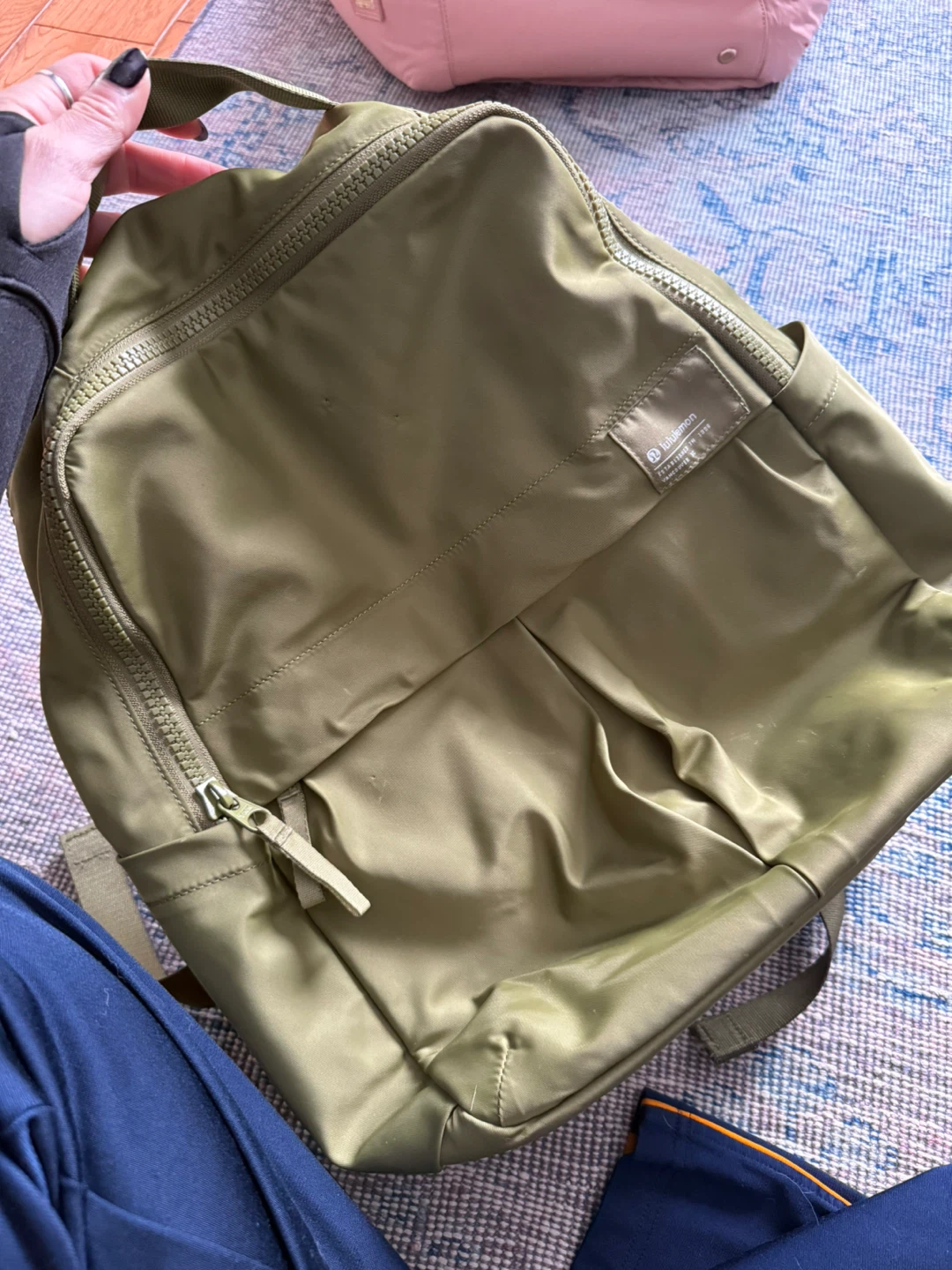 Lululemon Olive Green Backpack - photo 3