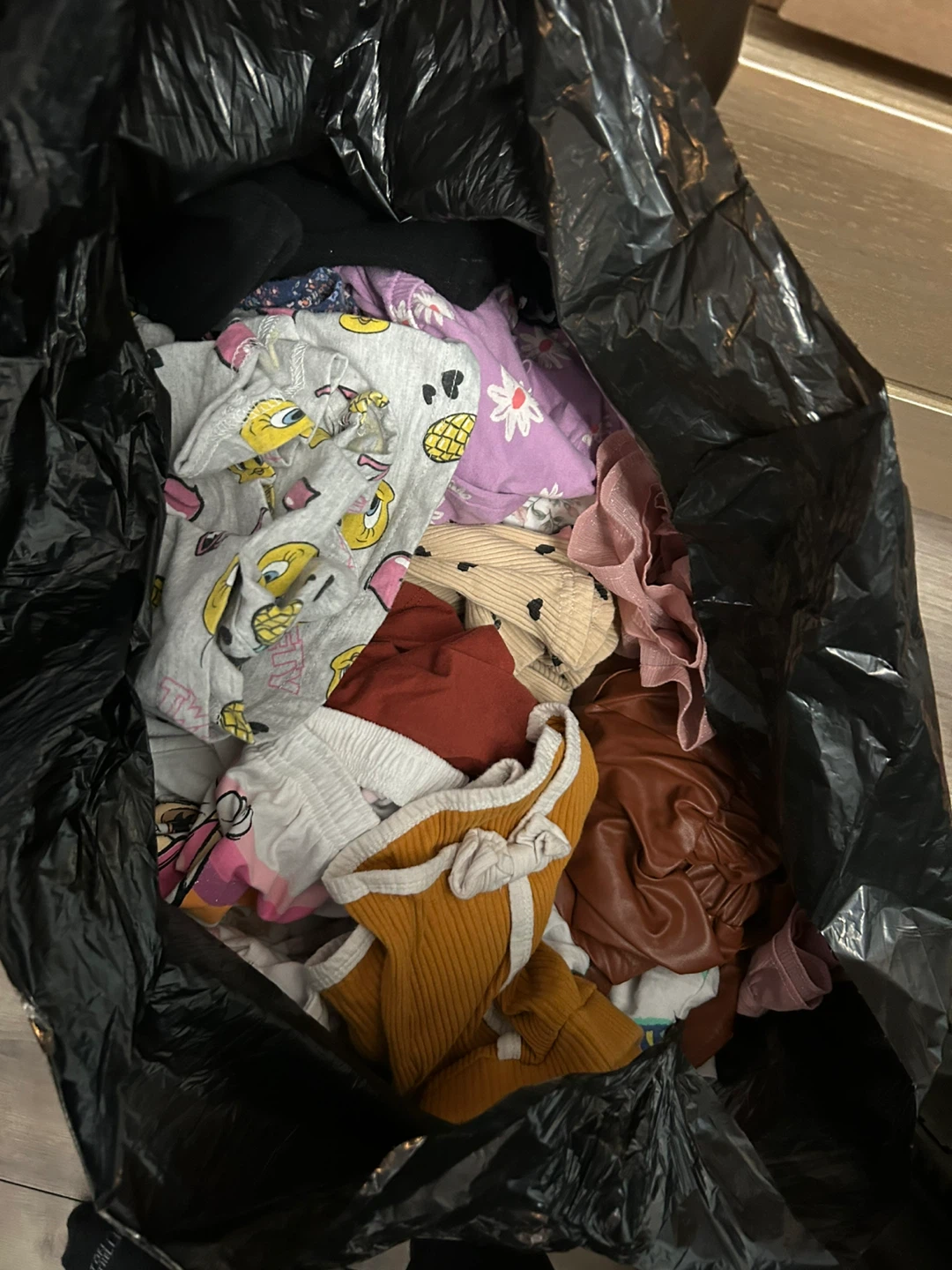 FREE Bag of  baby girls clothing - parkdale pick up