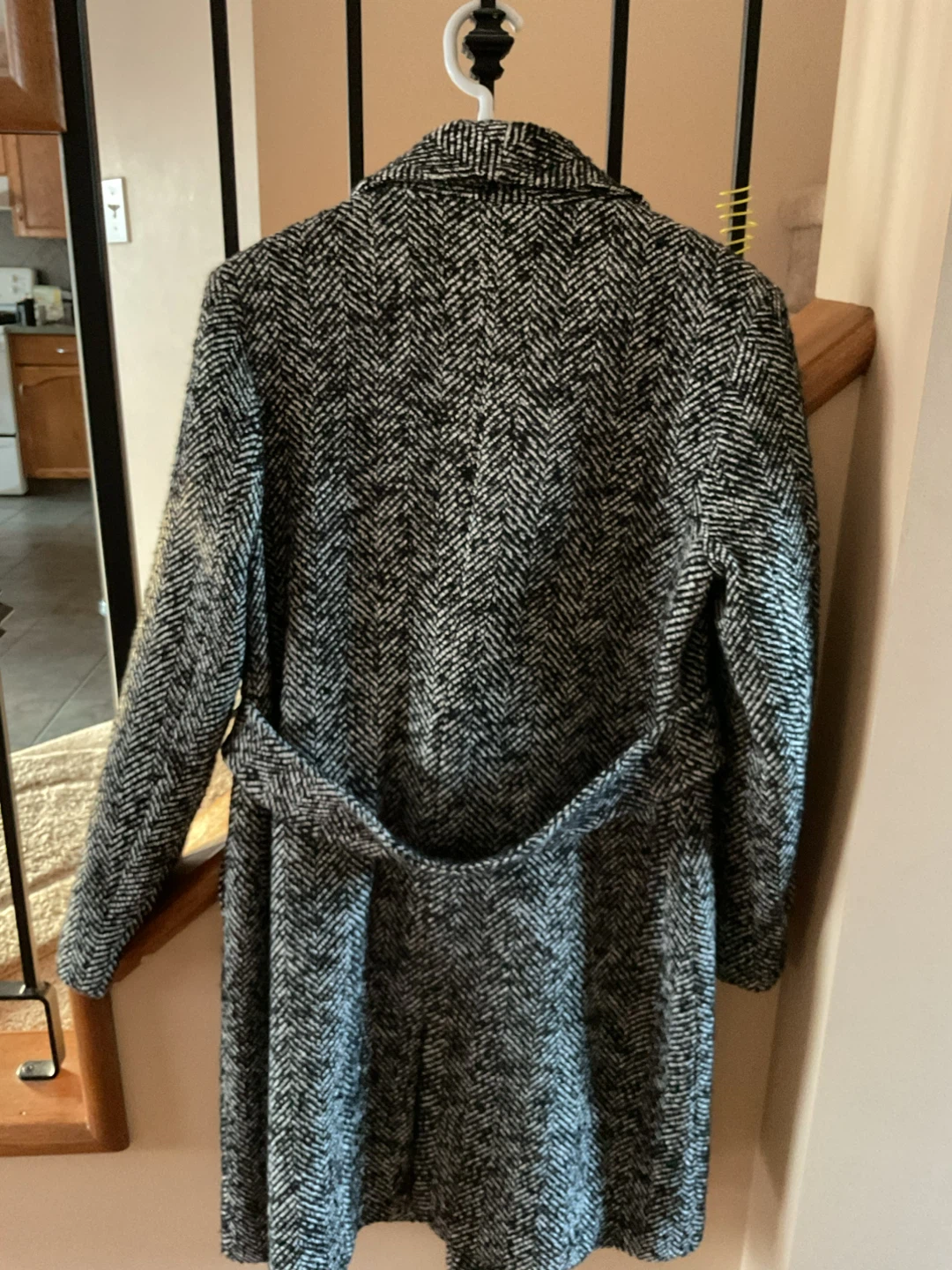 Karl Lagerfeld Herringbone Wool Blend Coat - Size M - photo 3