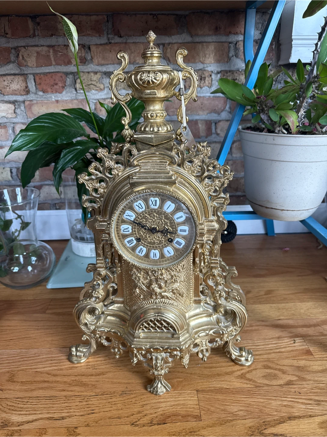 Antique Gold Ornate Mantle Clock - photo 2