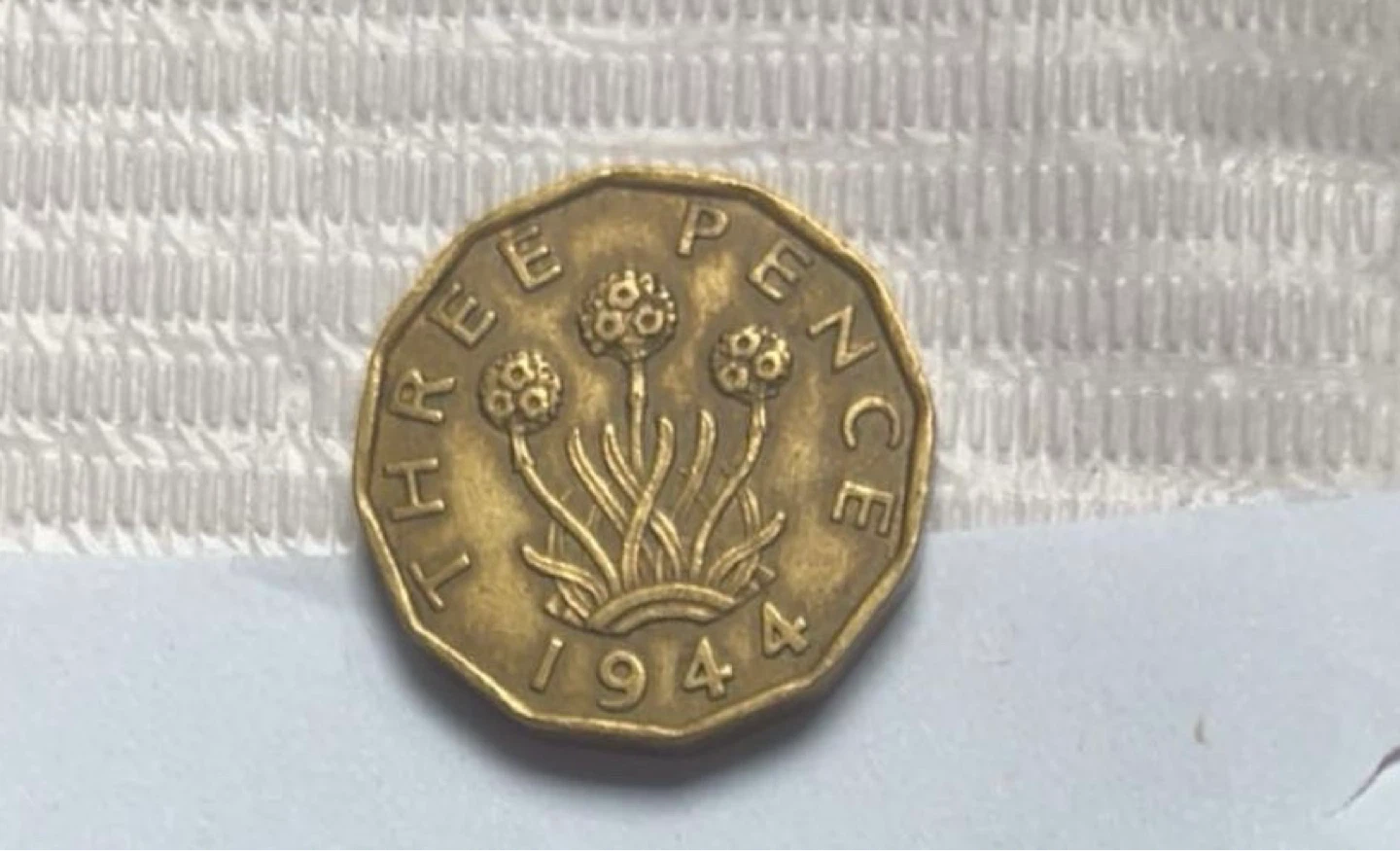 1944 Great Britain Three Pence Coin