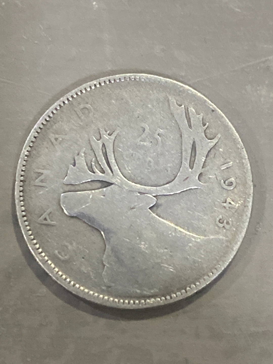 Vintage 1943 Canadian Quarter - photo 2