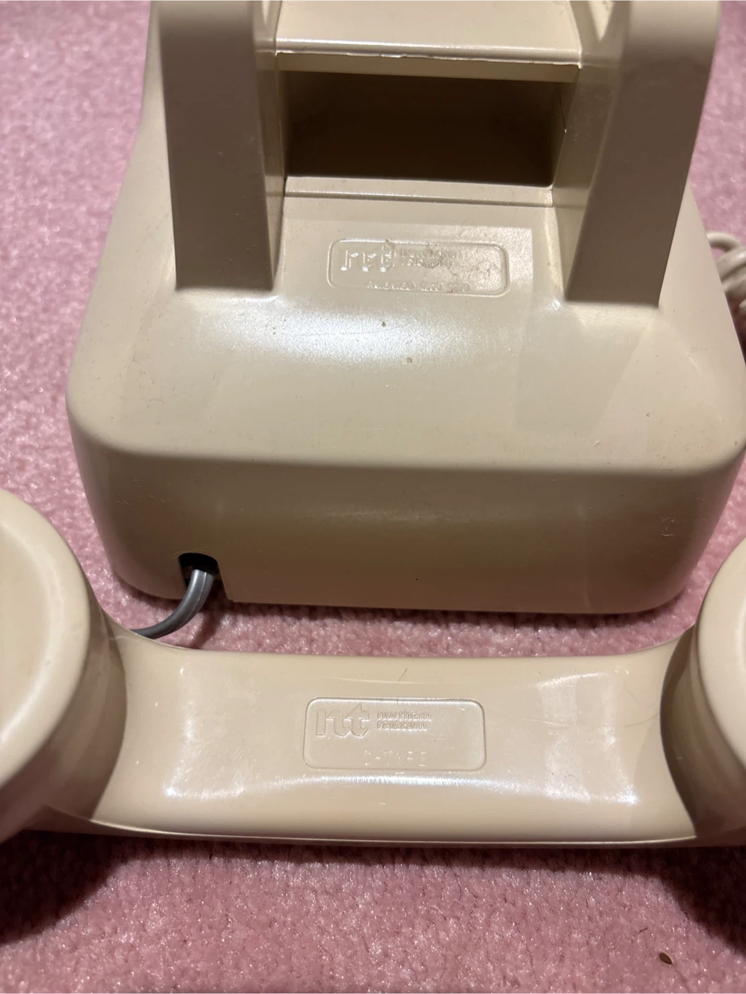 Vintage Beige Push Button Desk Phone - photo 2