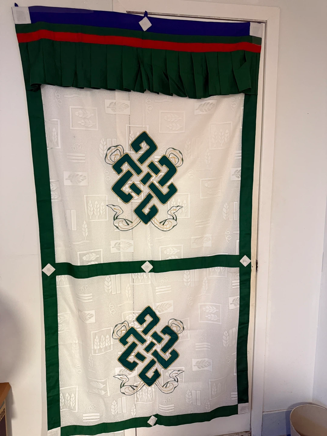 Door Curtain with Endless Knot Design
