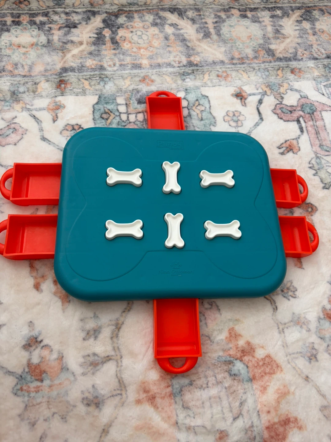 Nina Ottosson Outward Hound Casino Puzzle Dog Toy - photo 2