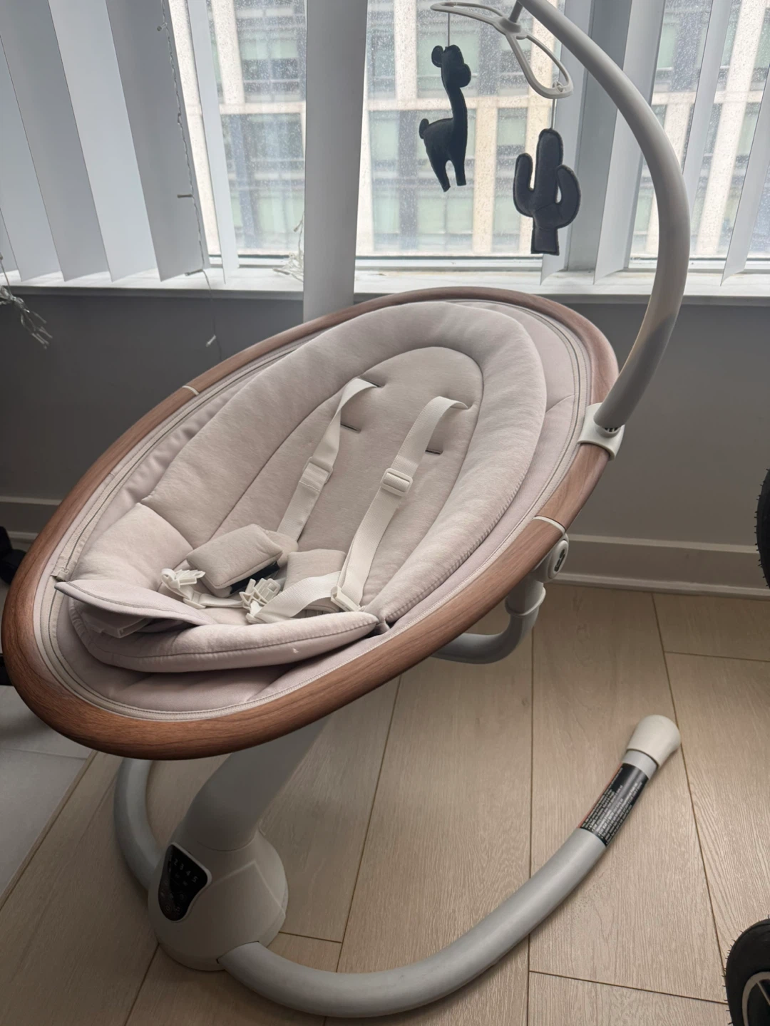 Gently used Maxi Cosi Baby Swing at 45% less - photo 2